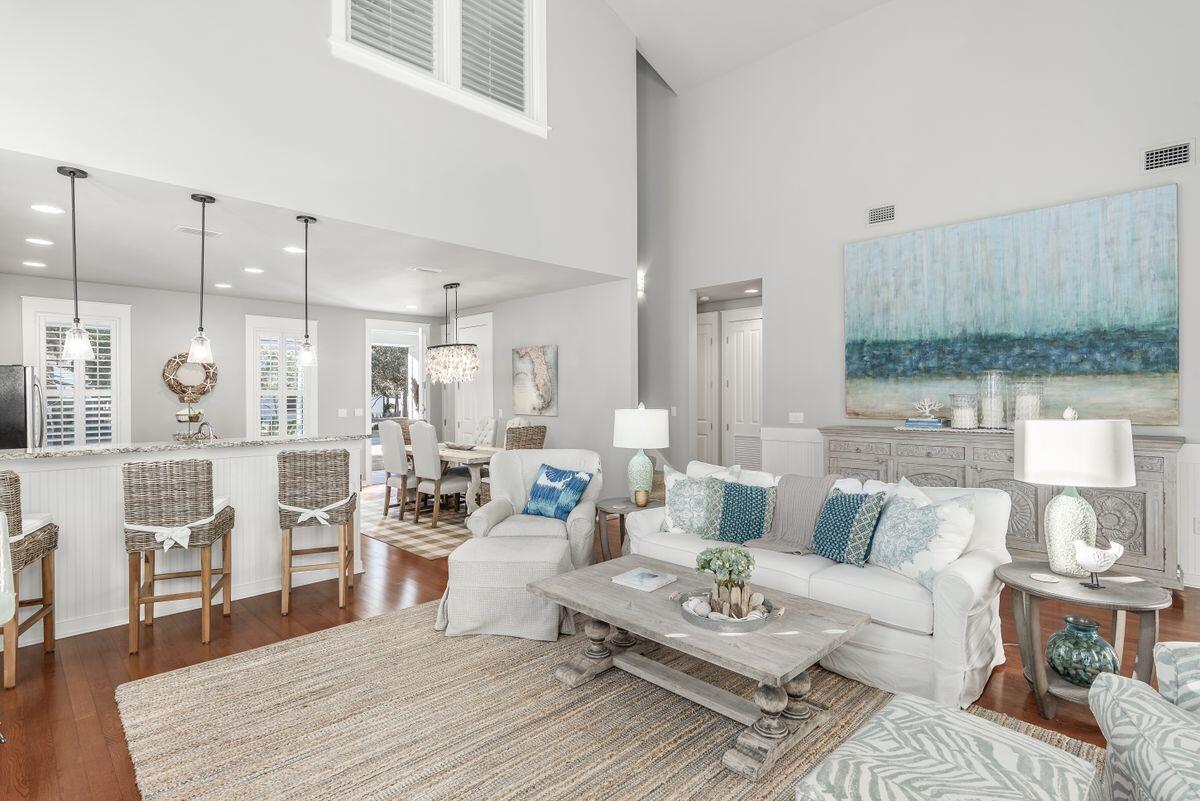 LAUREL GROVE - Residential