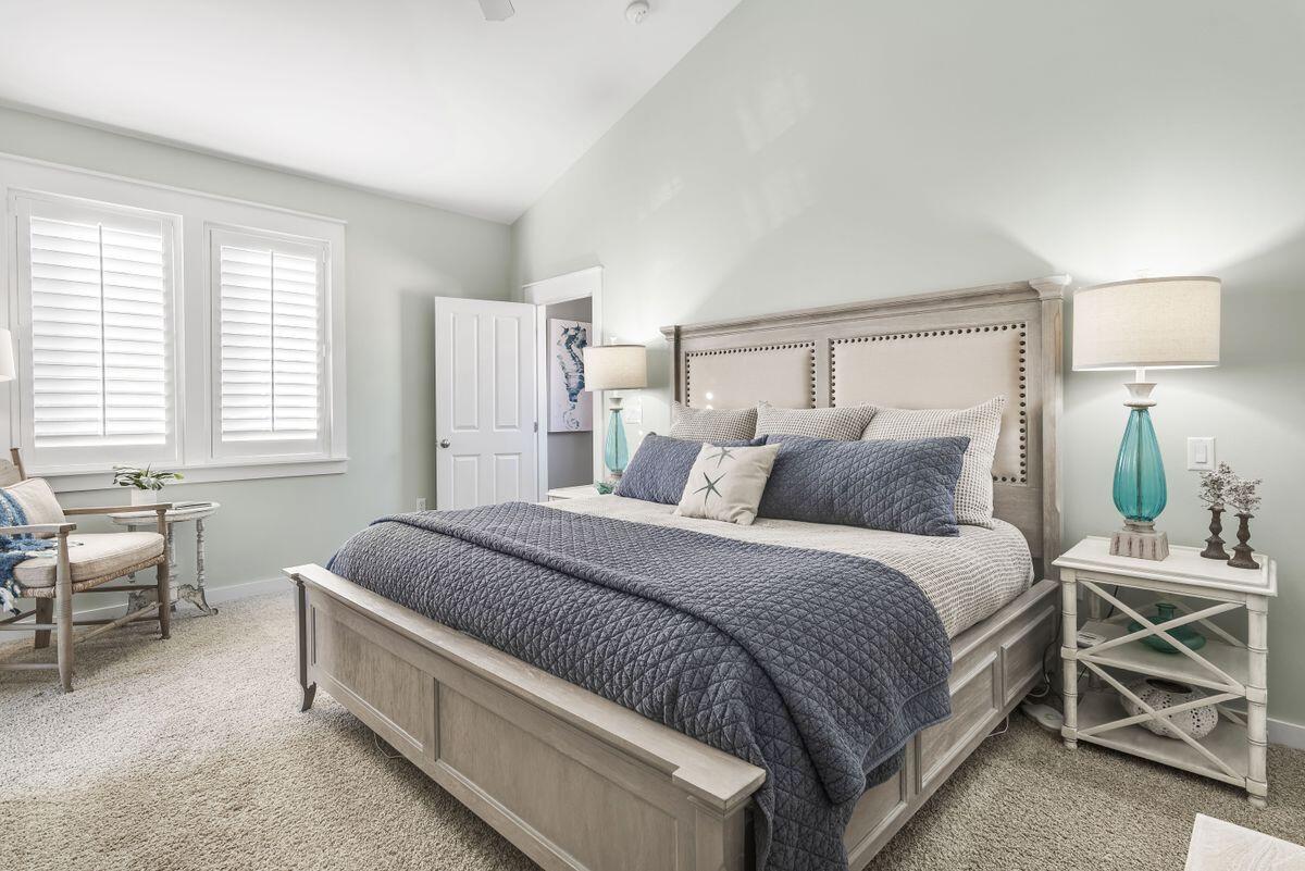 LAUREL GROVE - Residential