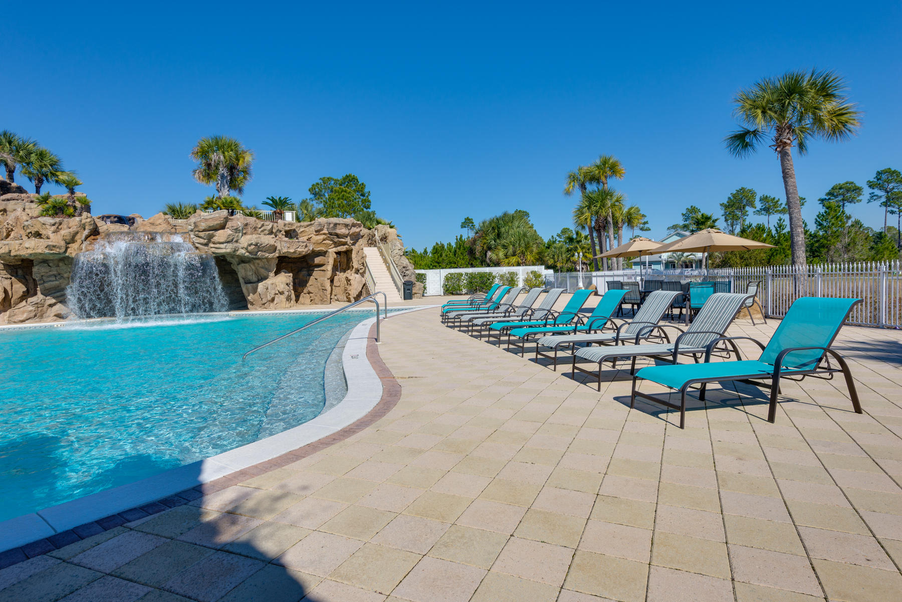 CYPRESS BREEZE PLANTATION - Land