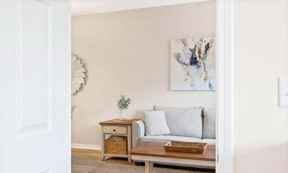 HERONS WATCH CONDO PH 4 - Residential