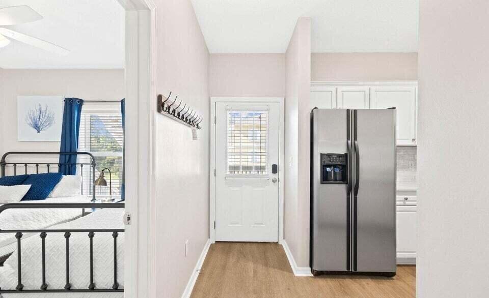 HERONS WATCH CONDO PH 4 - Residential