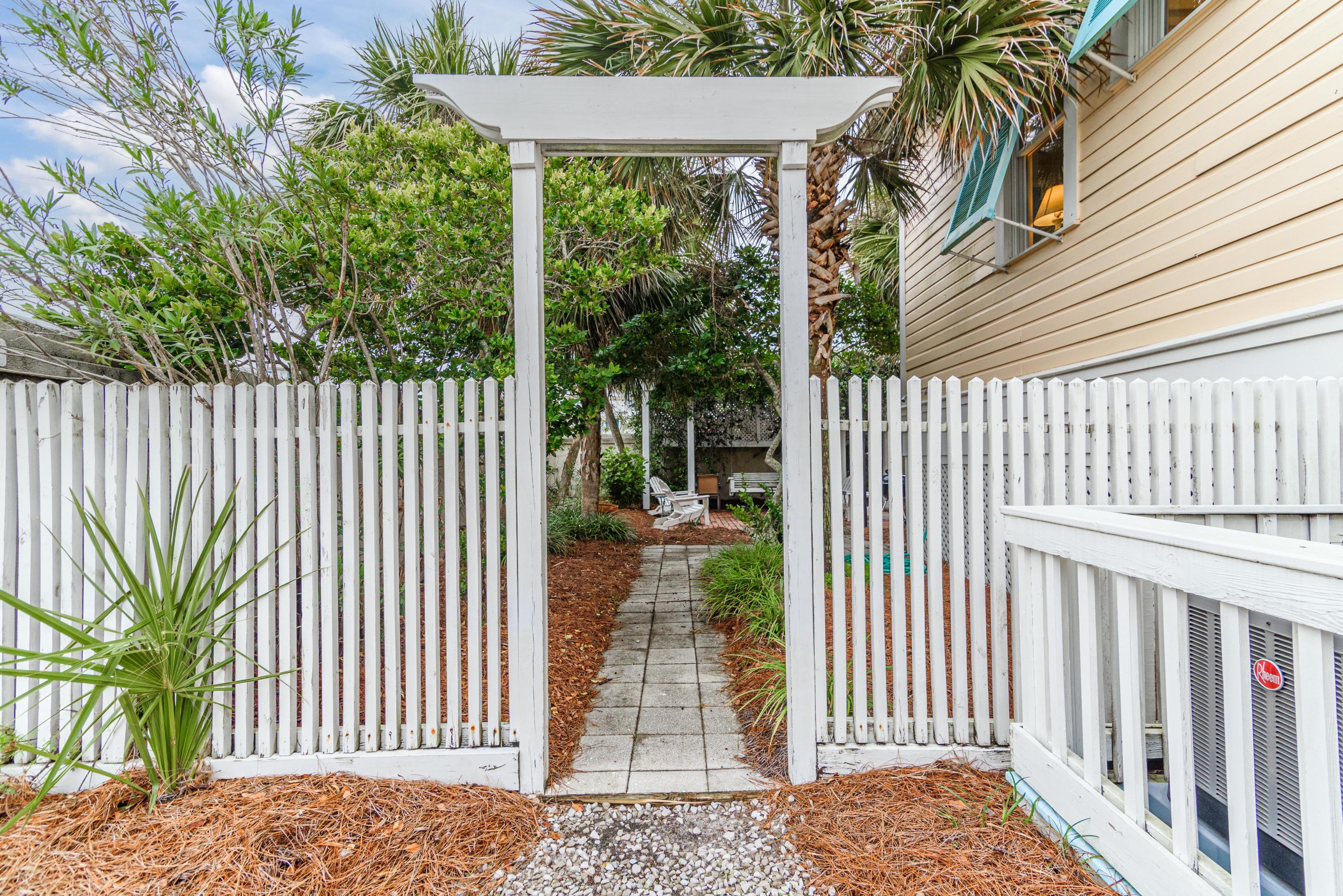 DESTIN POINTE - Residential