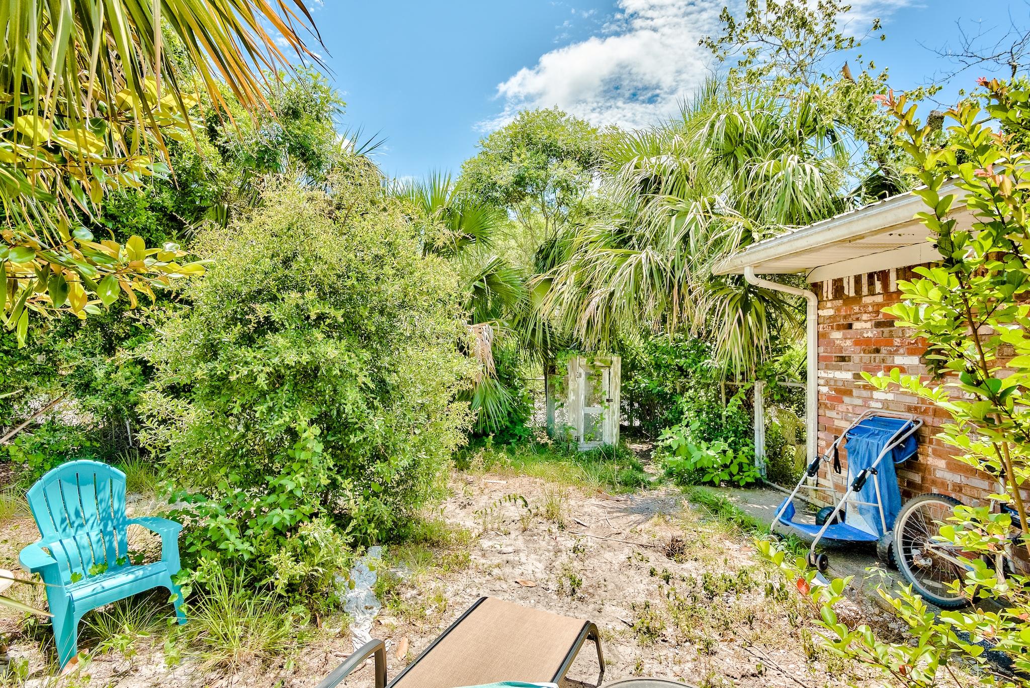CRYSTAL BEACH - Residential
