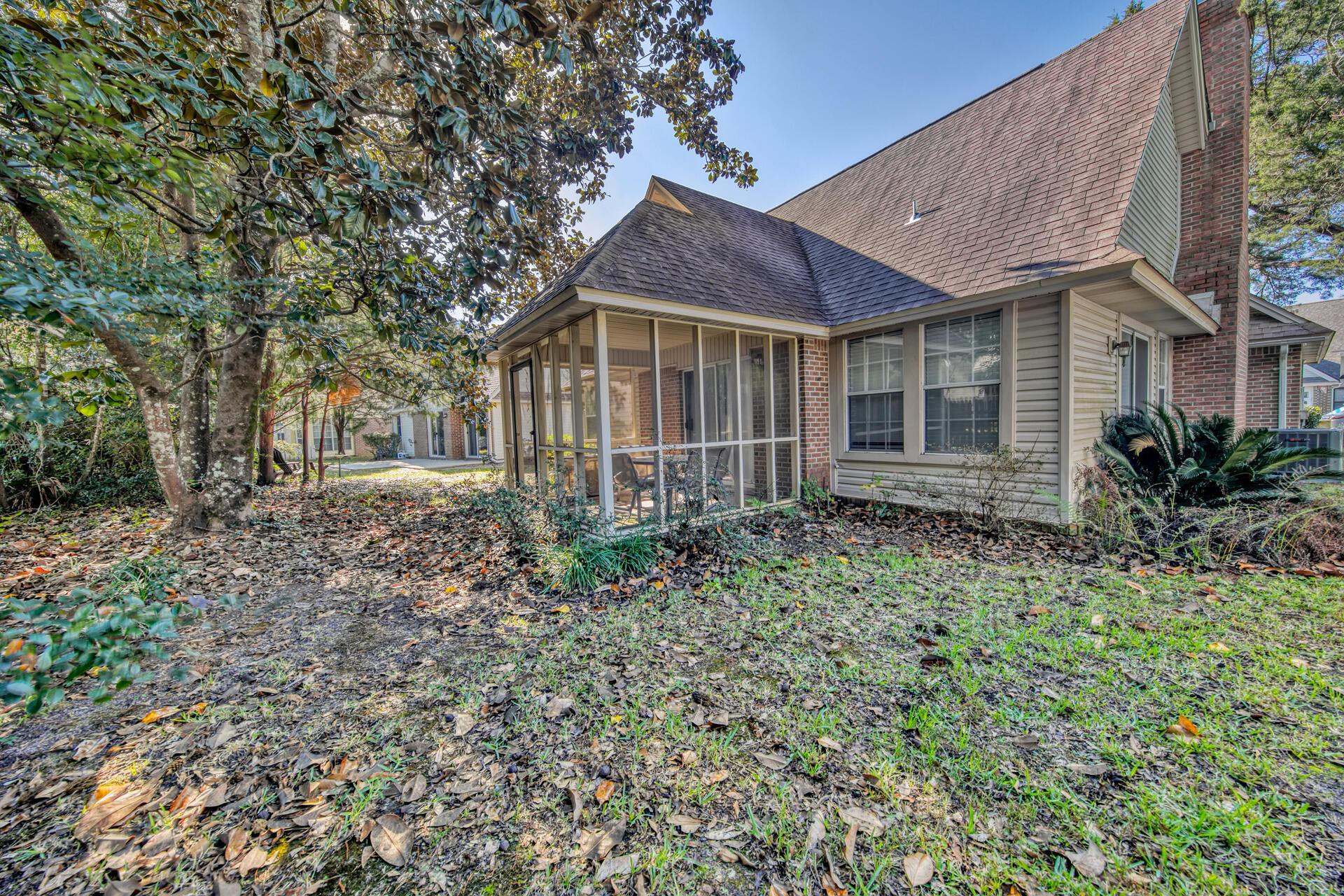 FAIRWAY LAKES PH 1 - Residential