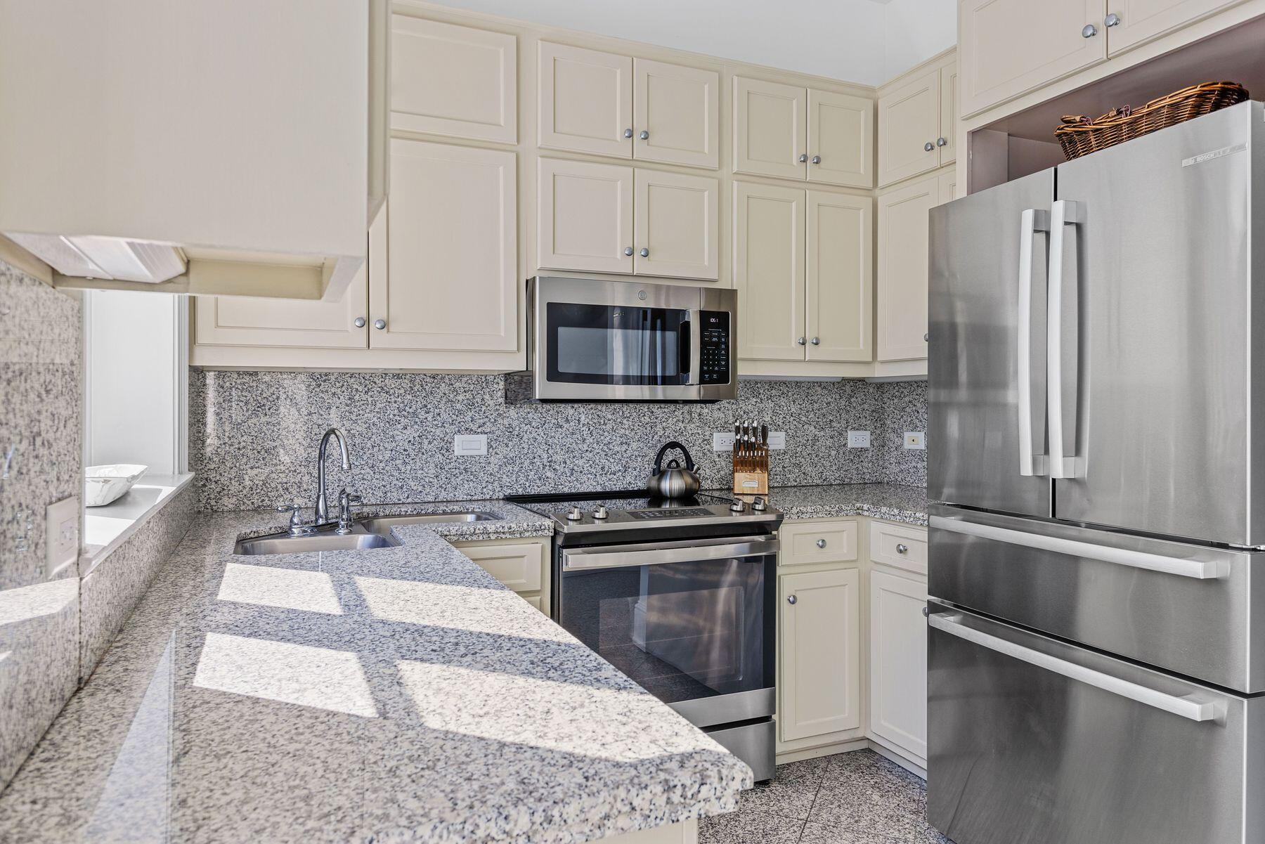 SEASIDE 04 - Residential