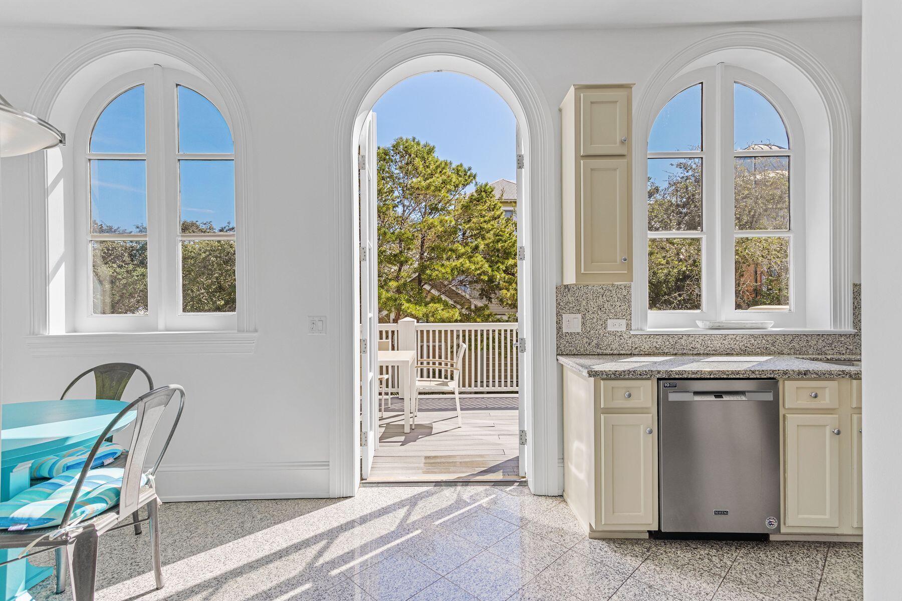 SEASIDE 04 - Residential