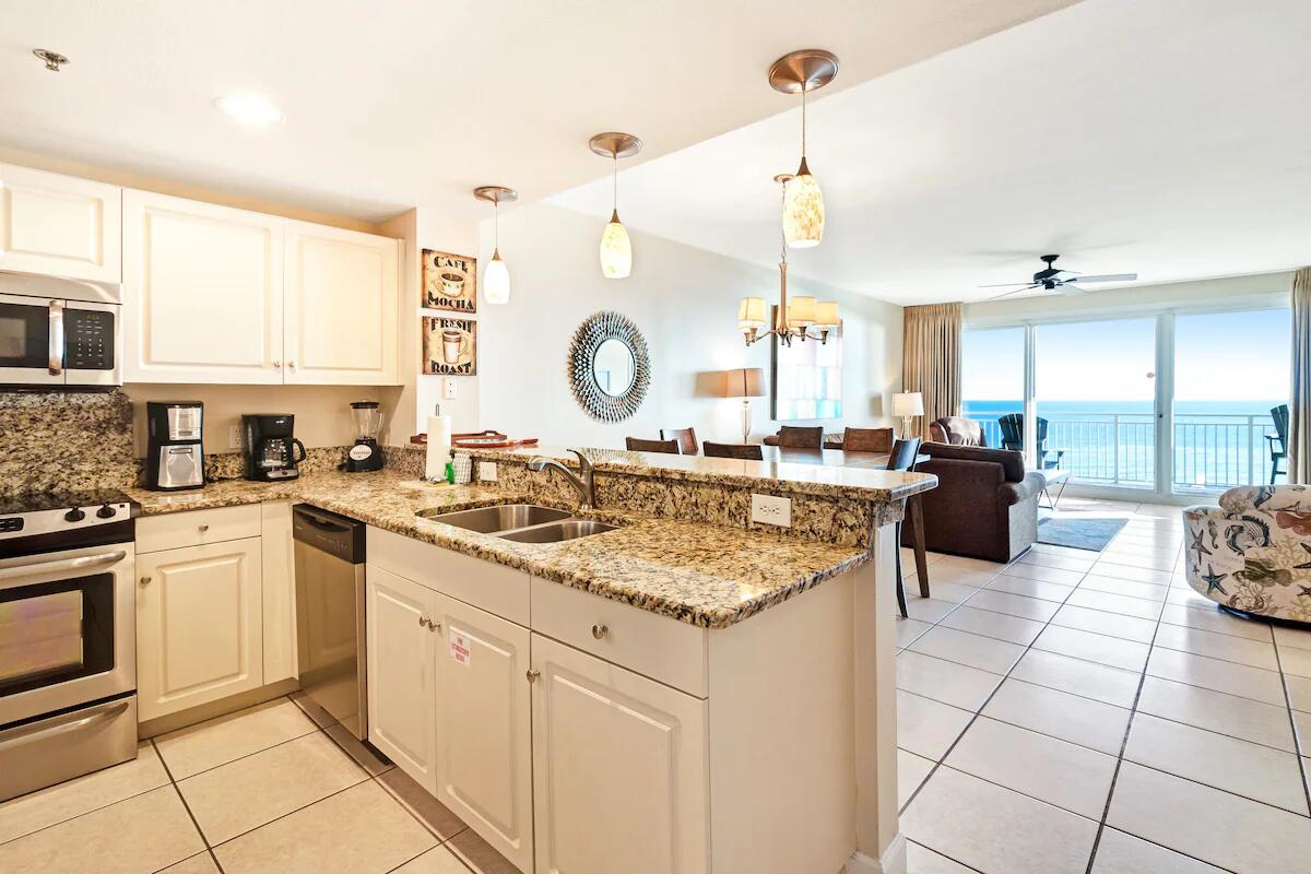 STERLING SHORES - Residential