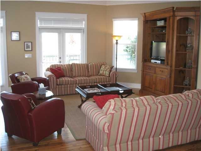 SEACREST BEACH - Residential