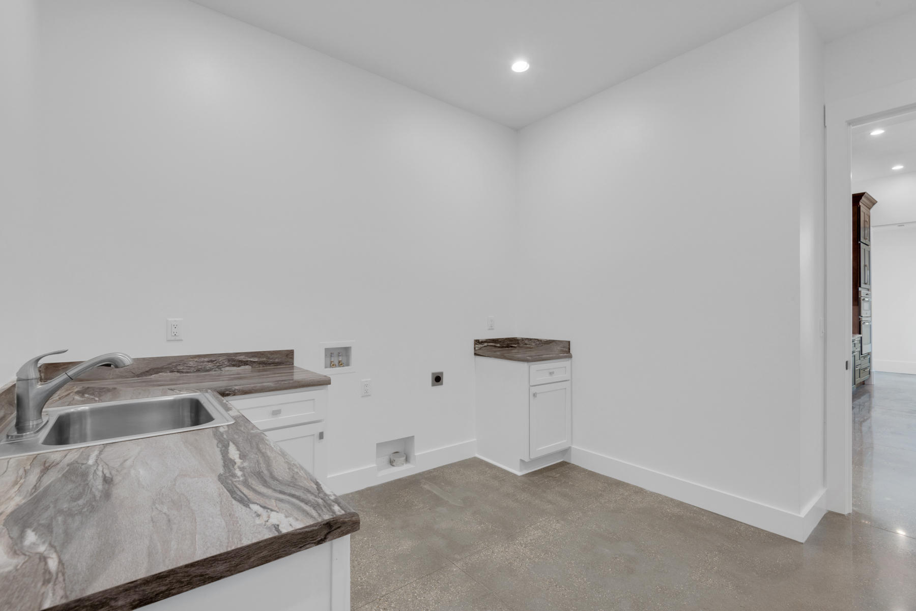 EMERALD BAY PH 1A - Residential