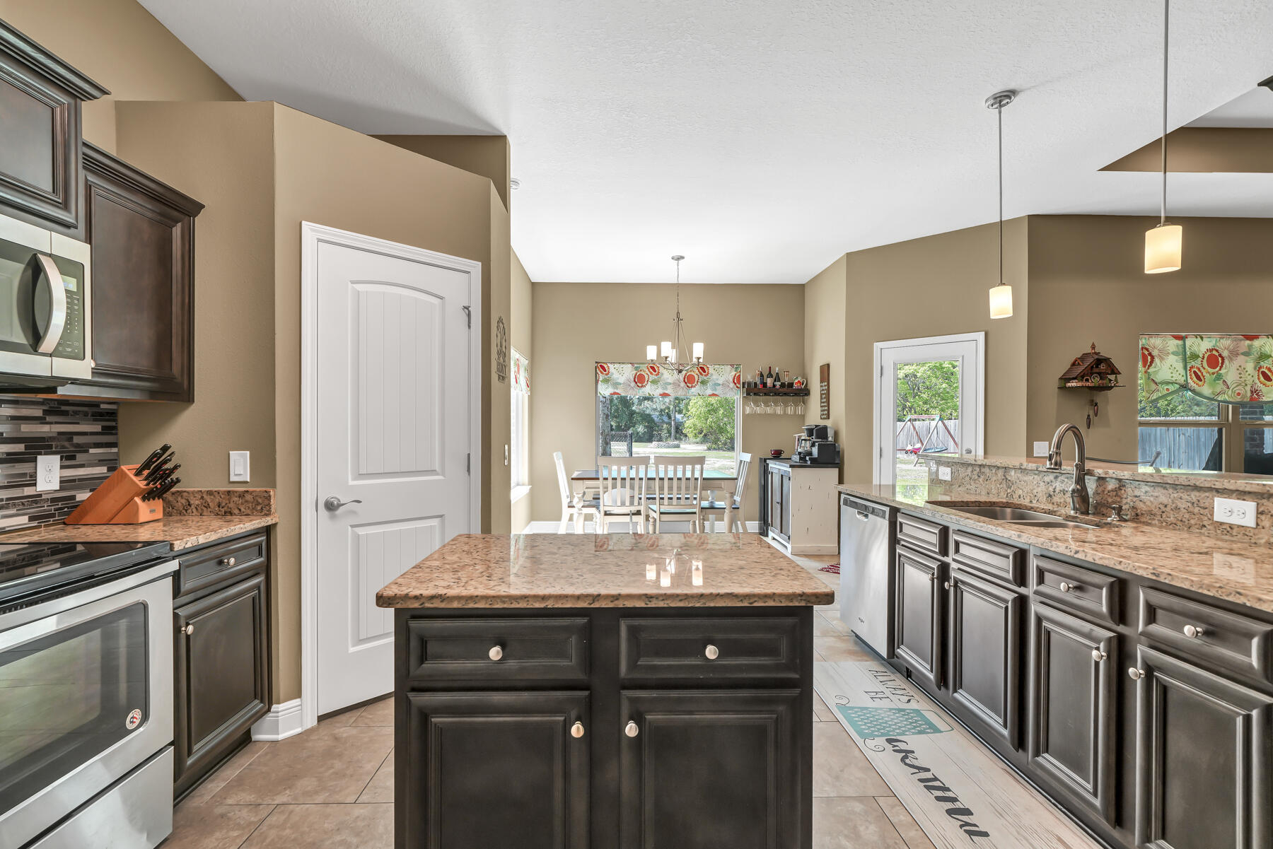 NO RECORDED SUBDIVISION - Residential