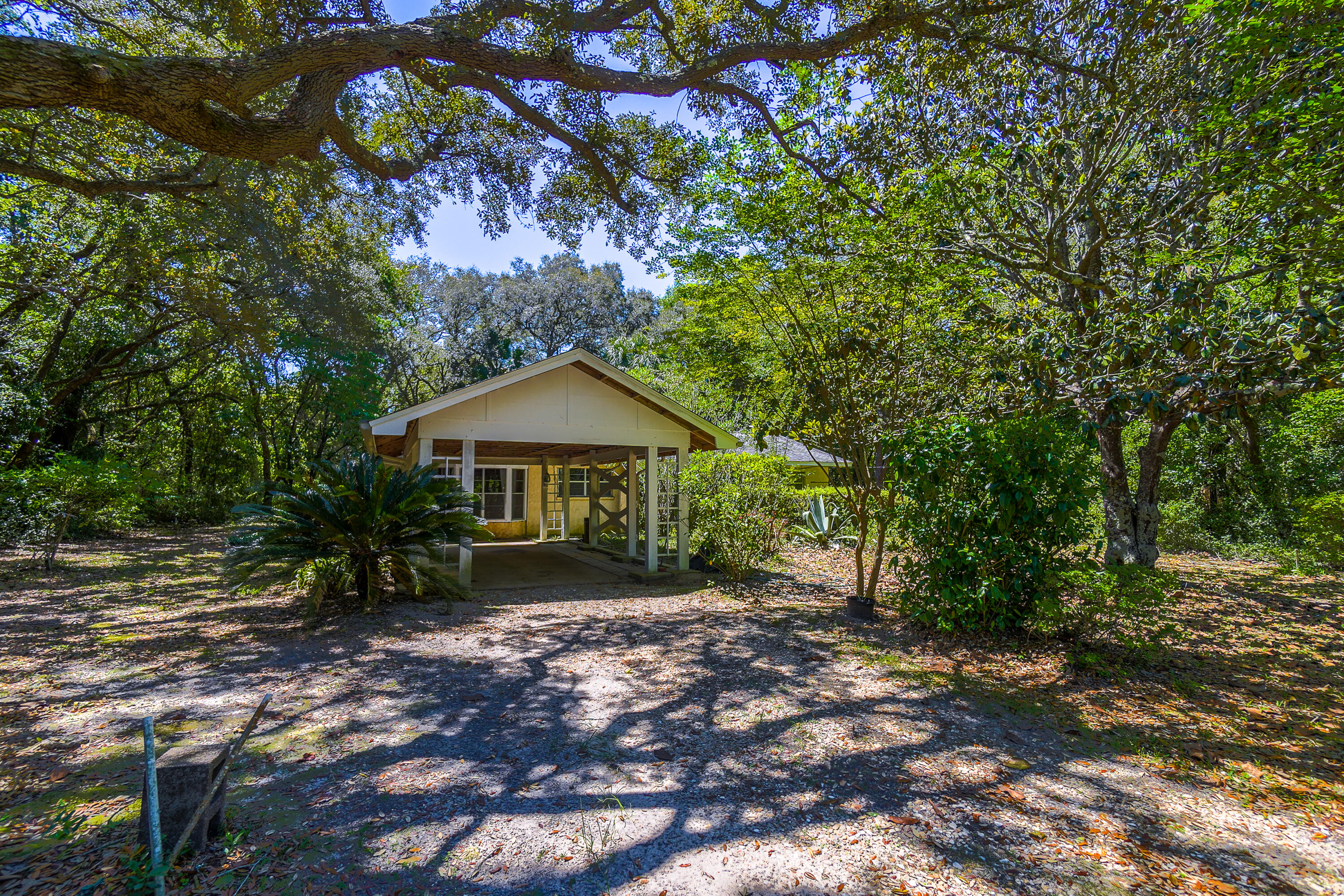 WEEKLEY BAYOU - Residential