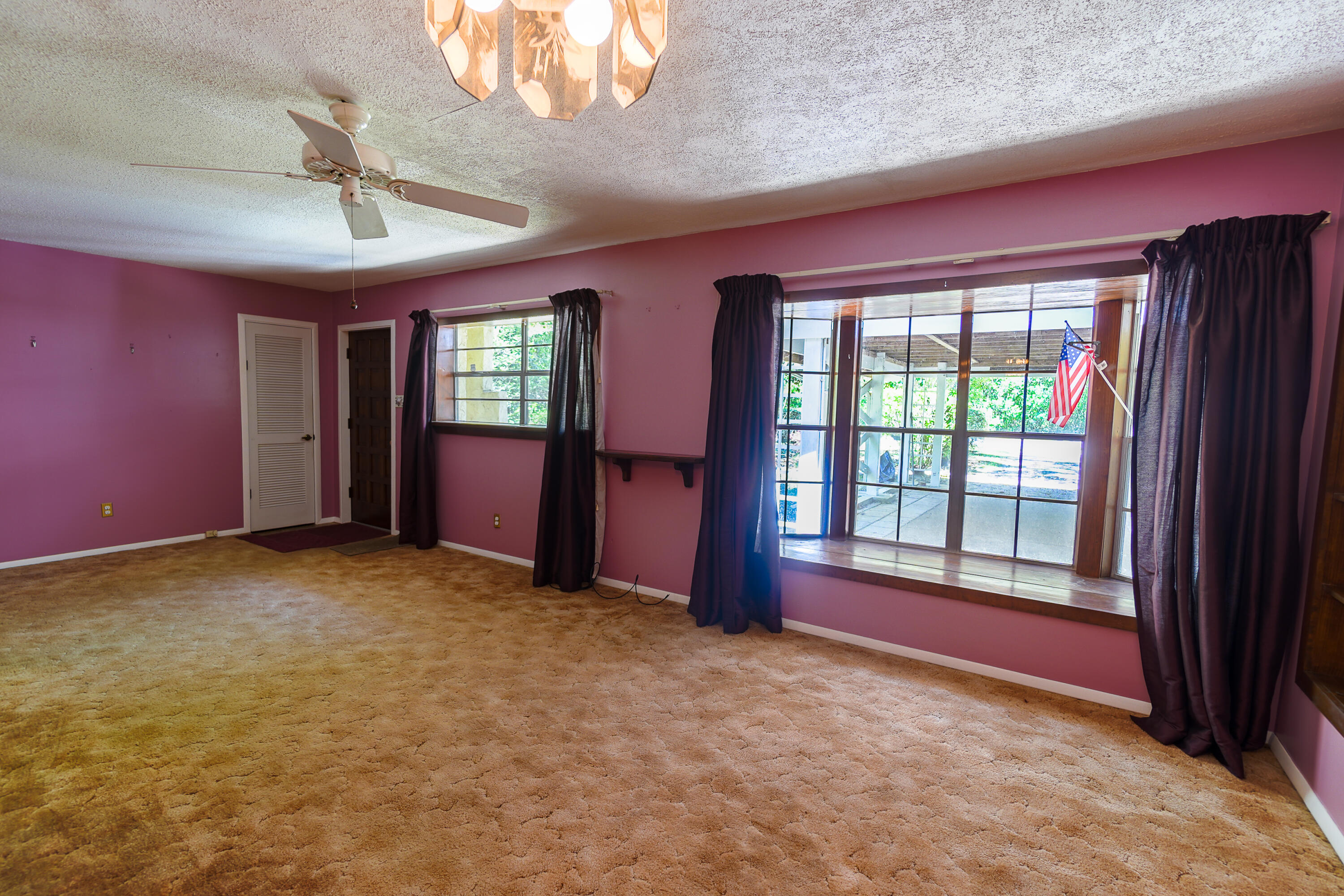 WEEKLEY BAYOU - Residential