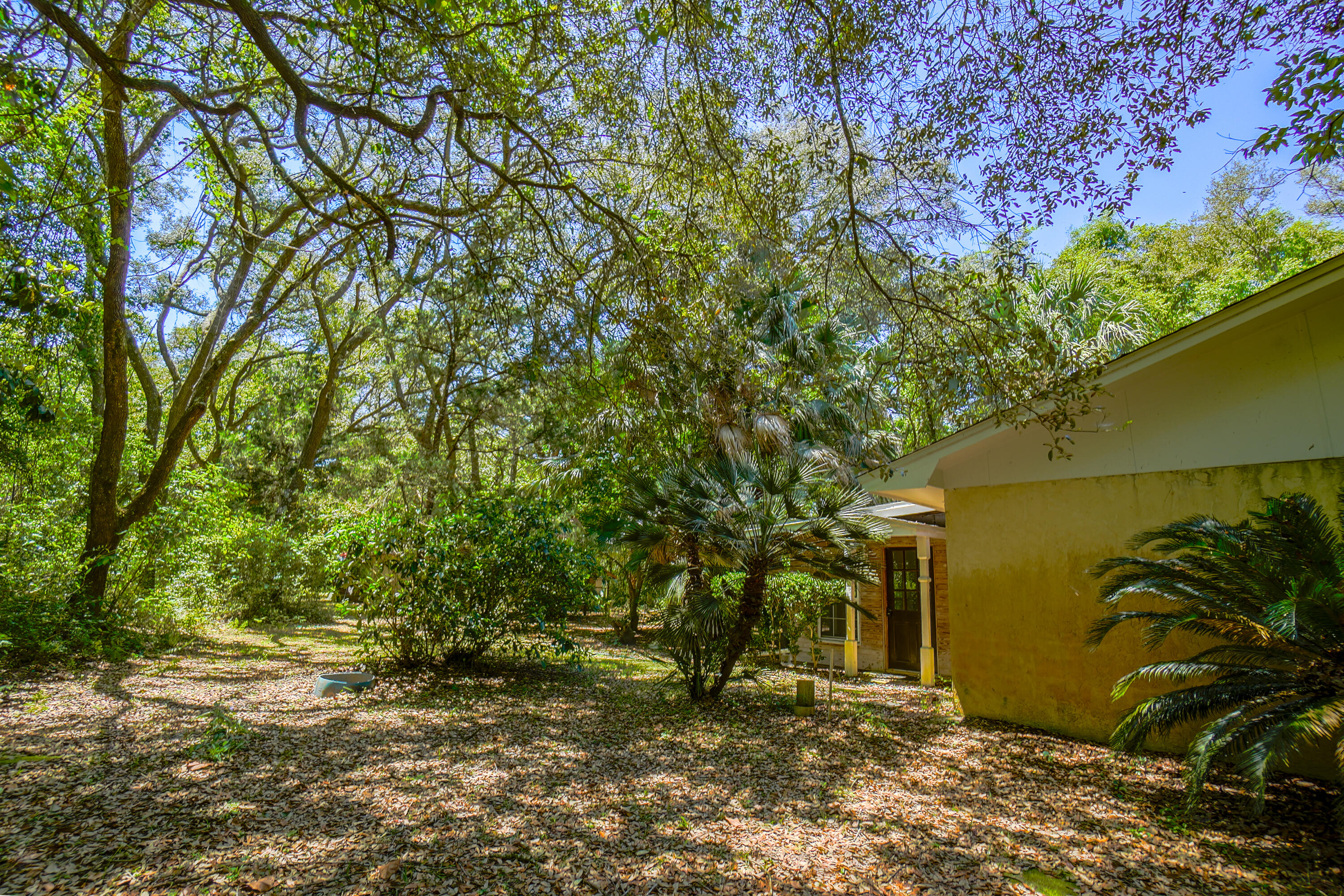 WEEKLEY BAYOU - Residential