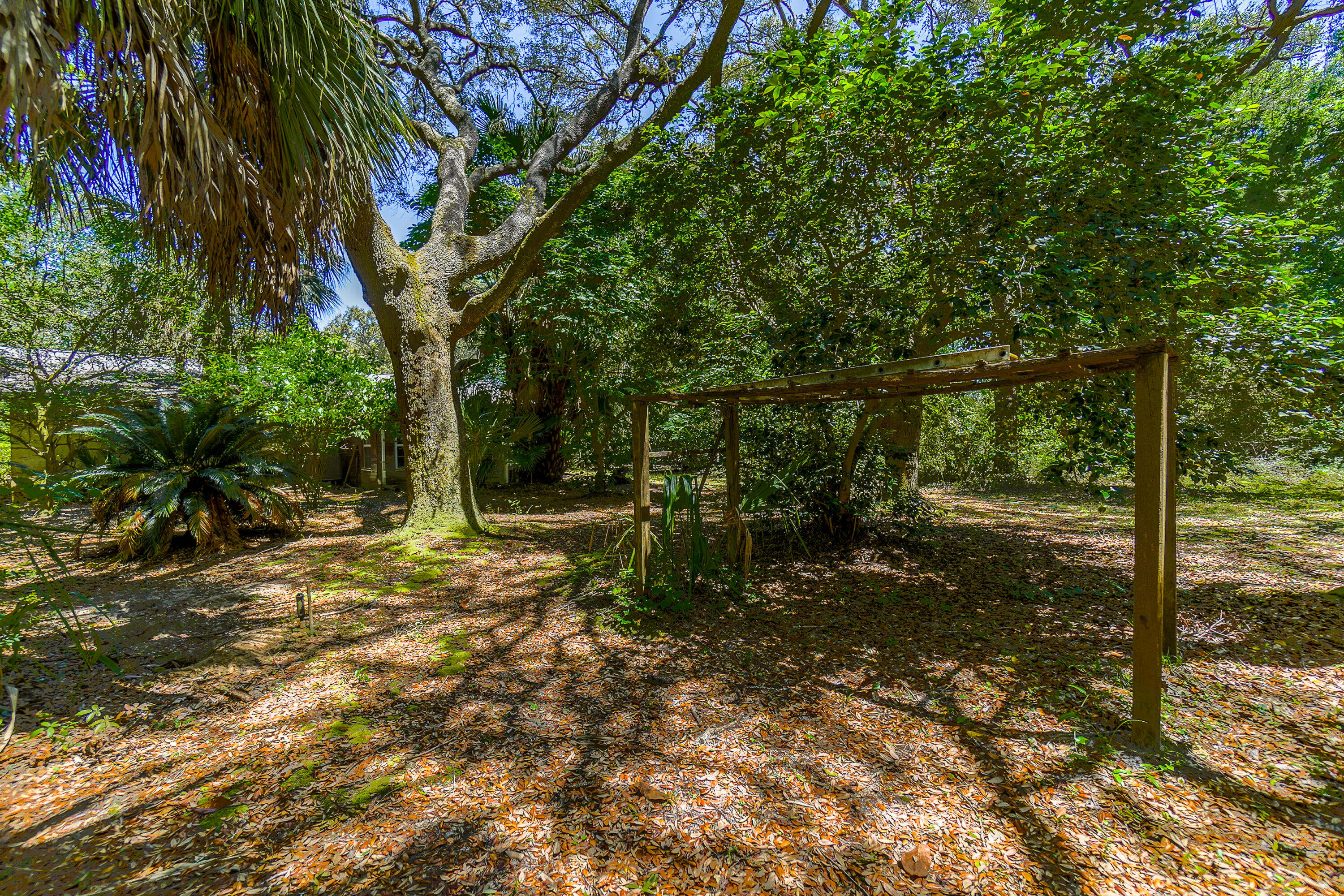 WEEKLEY BAYOU - Residential