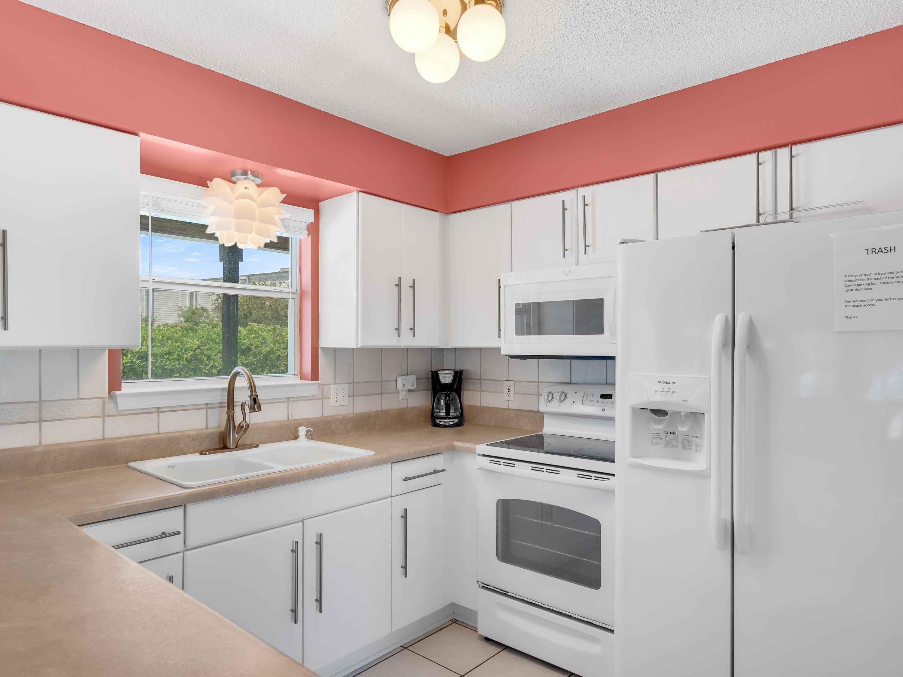 WINDANCER SHORES - Residential