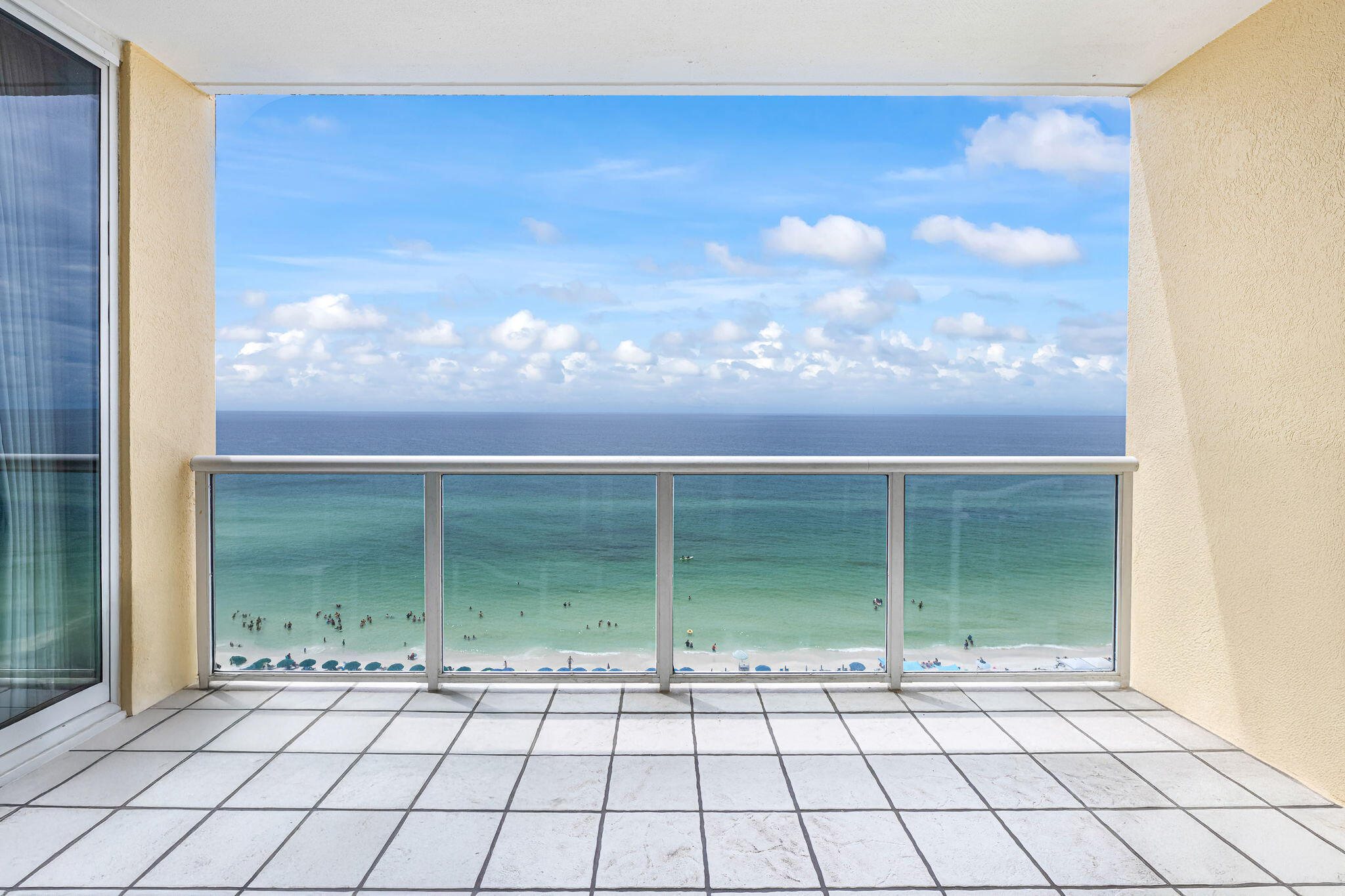 CARIBBEAN RESORT - Residential