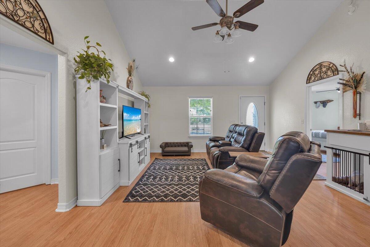 65 Sidney Ave - Residential