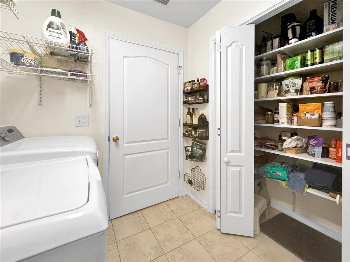 65 Sidney Ave - Residential