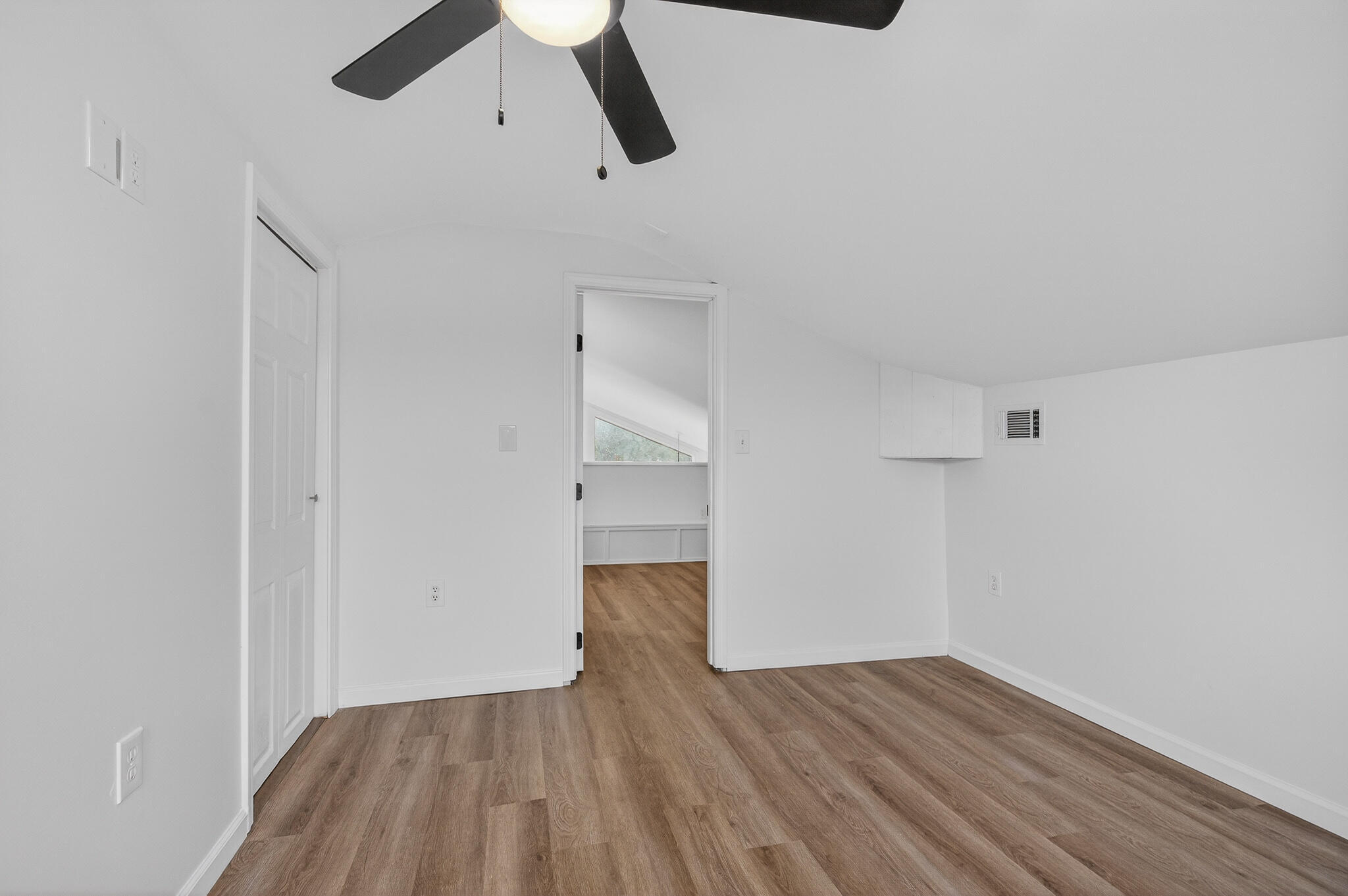 OAKWOOD LAKES ESTATES - Residential