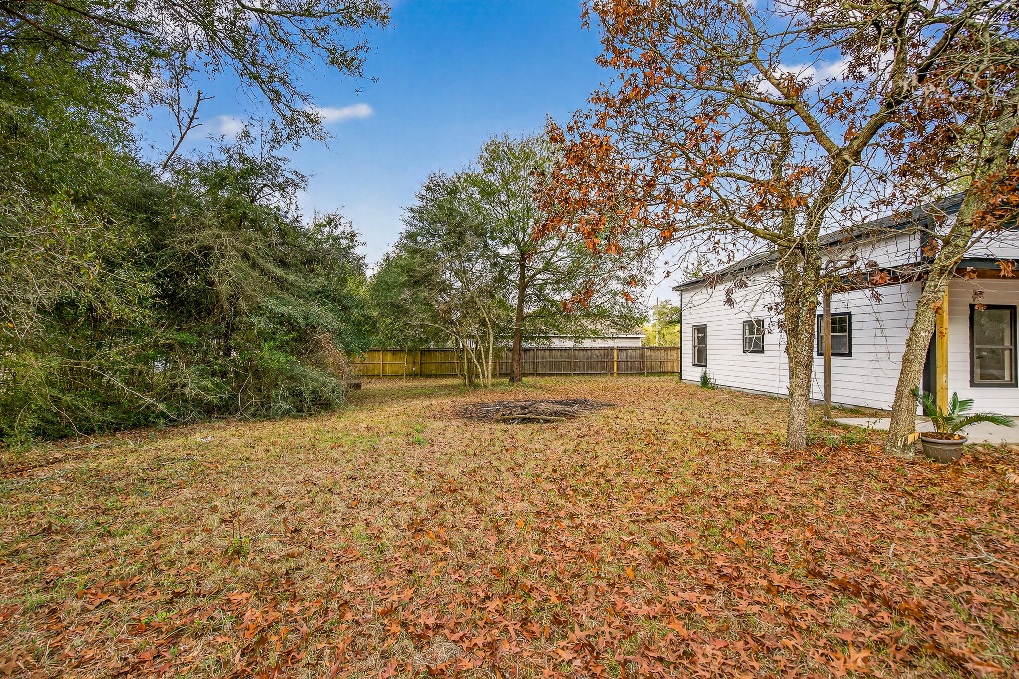 OAKWOOD LAKES ESTATES - Residential