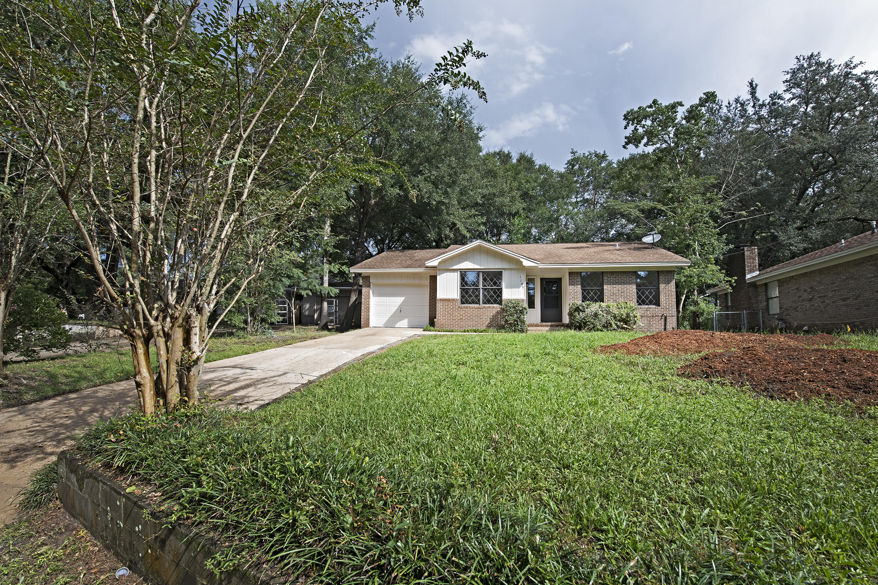 VALPARAISO PINECREST 2 - Residential