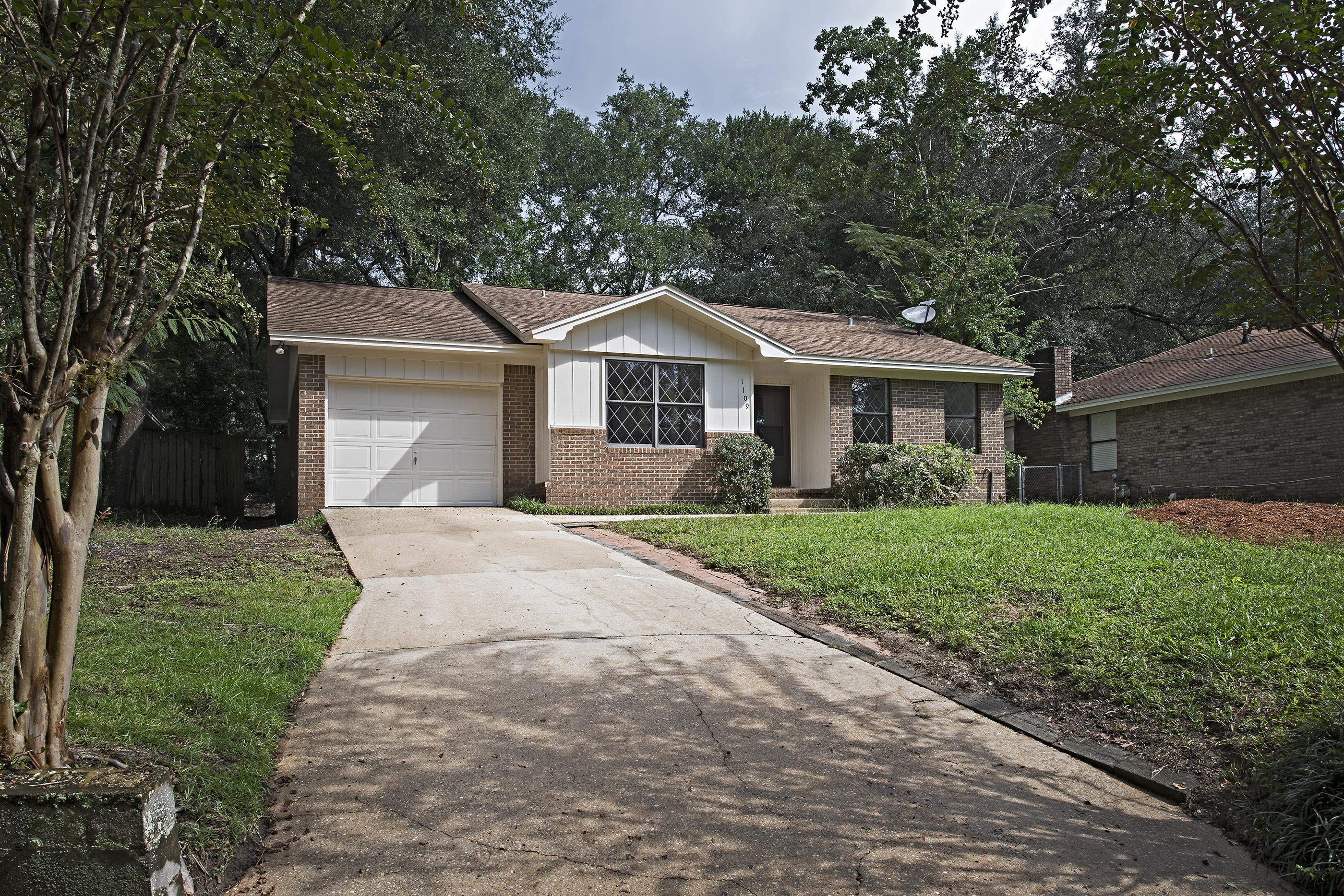 VALPARAISO PINECREST 2 - Residential