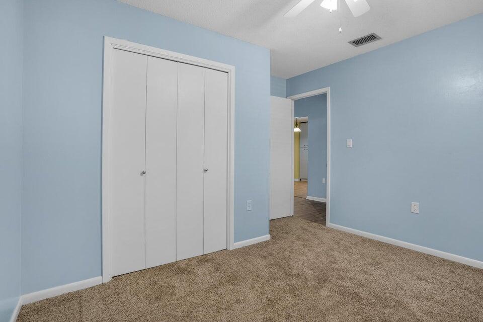 KELLY HILL ESTATES - Residential Lease