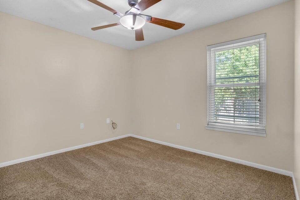 KELLY HILL ESTATES - Residential Lease
