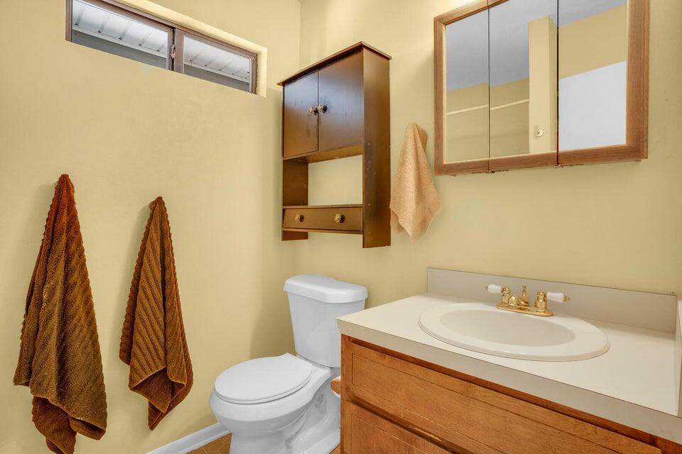 KELLY HILL ESTATES - Residential Lease