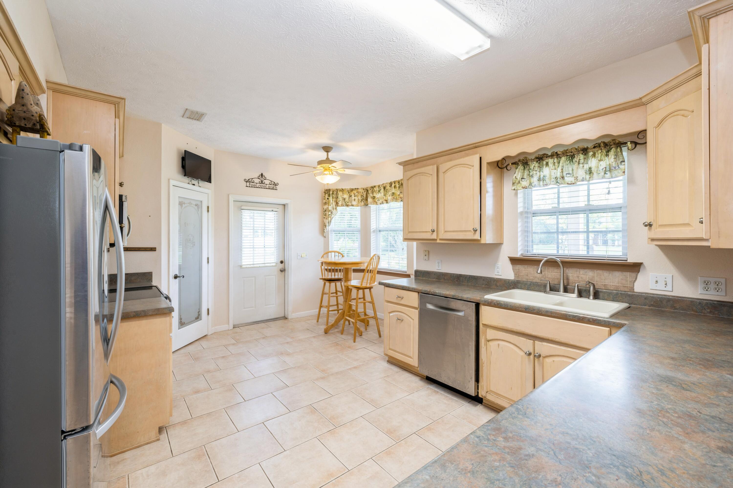 NO RECORDED PROJECT - Residential