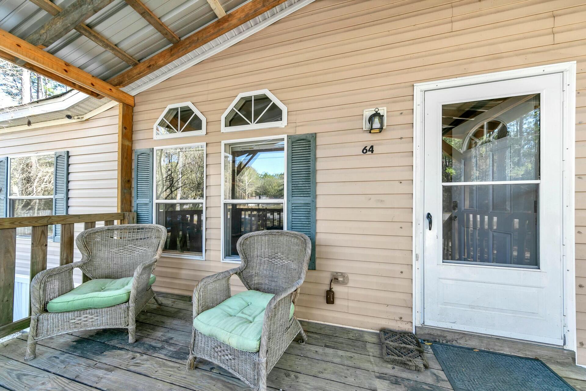 CREEKSIDE - Residential