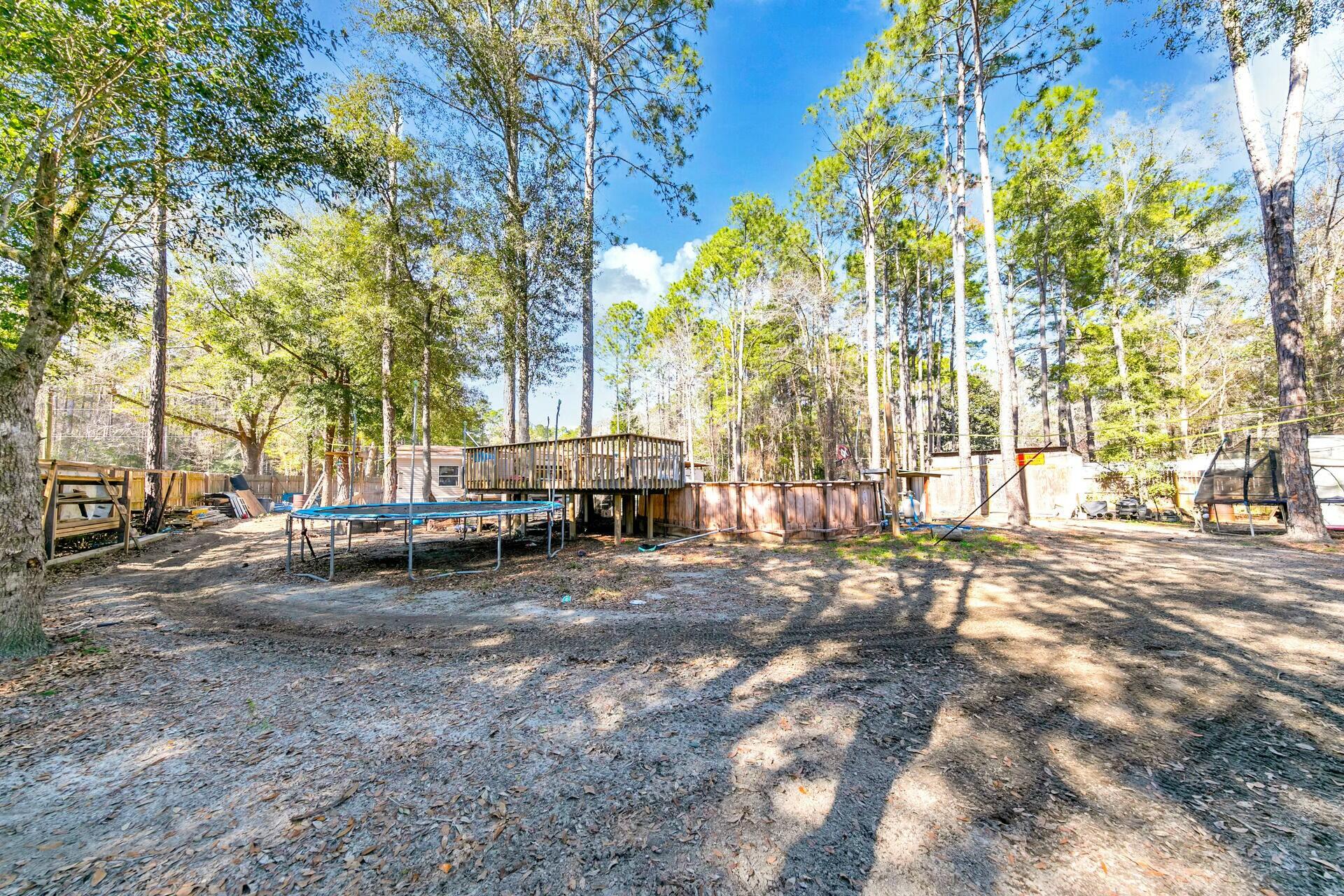 CREEKSIDE - Residential