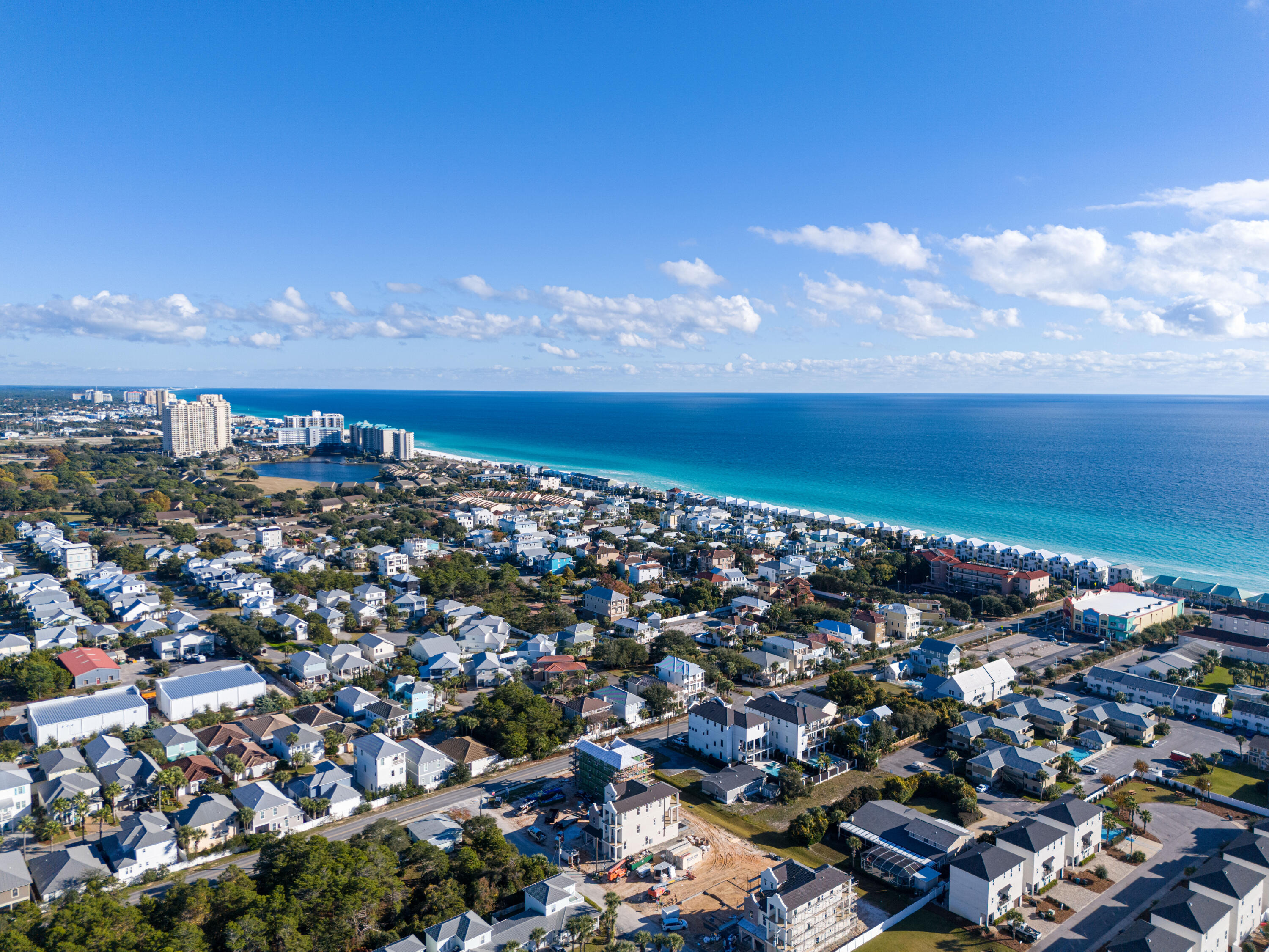 The Retreat at Miramar - Residential