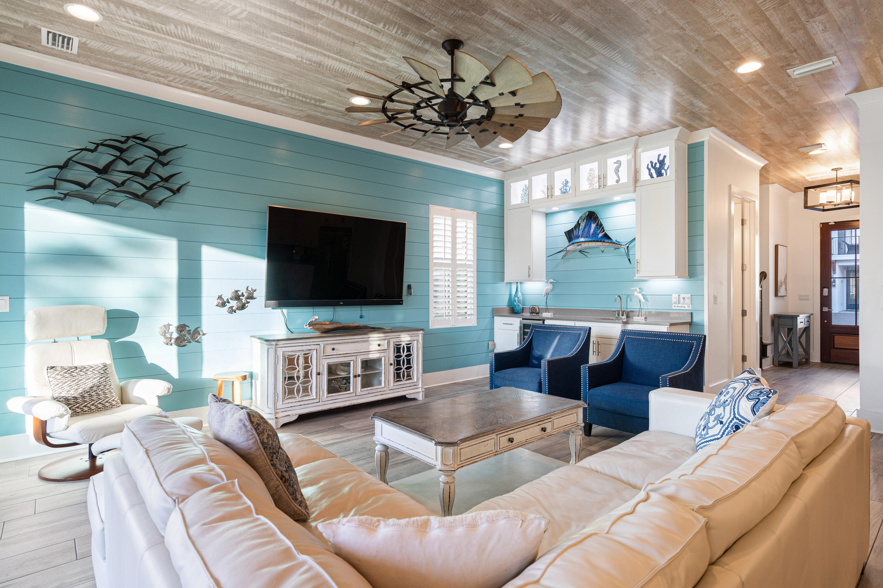 The Retreat at Miramar - Residential