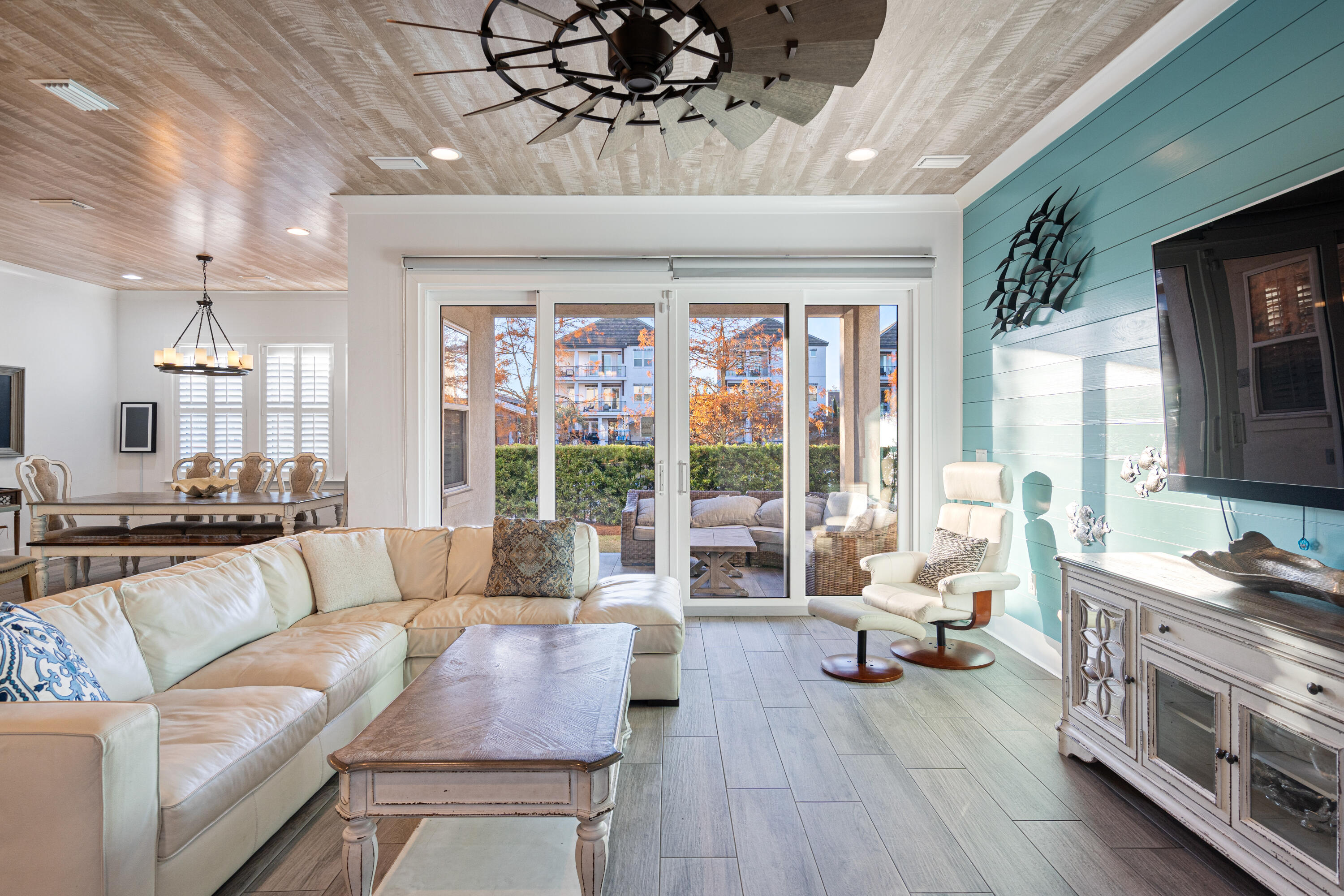 The Retreat at Miramar - Residential