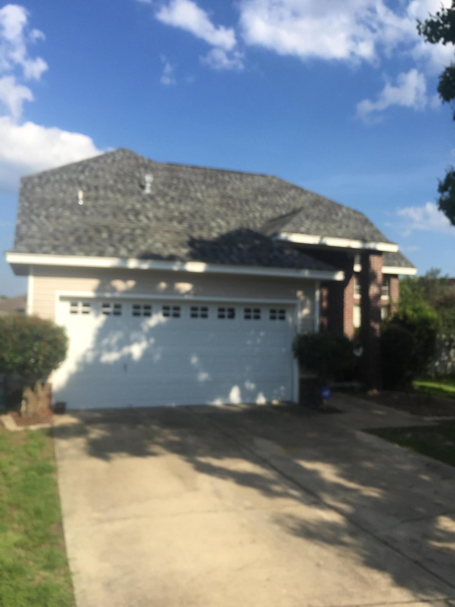 Roanoke Village 1st addition lot 7 - Residential