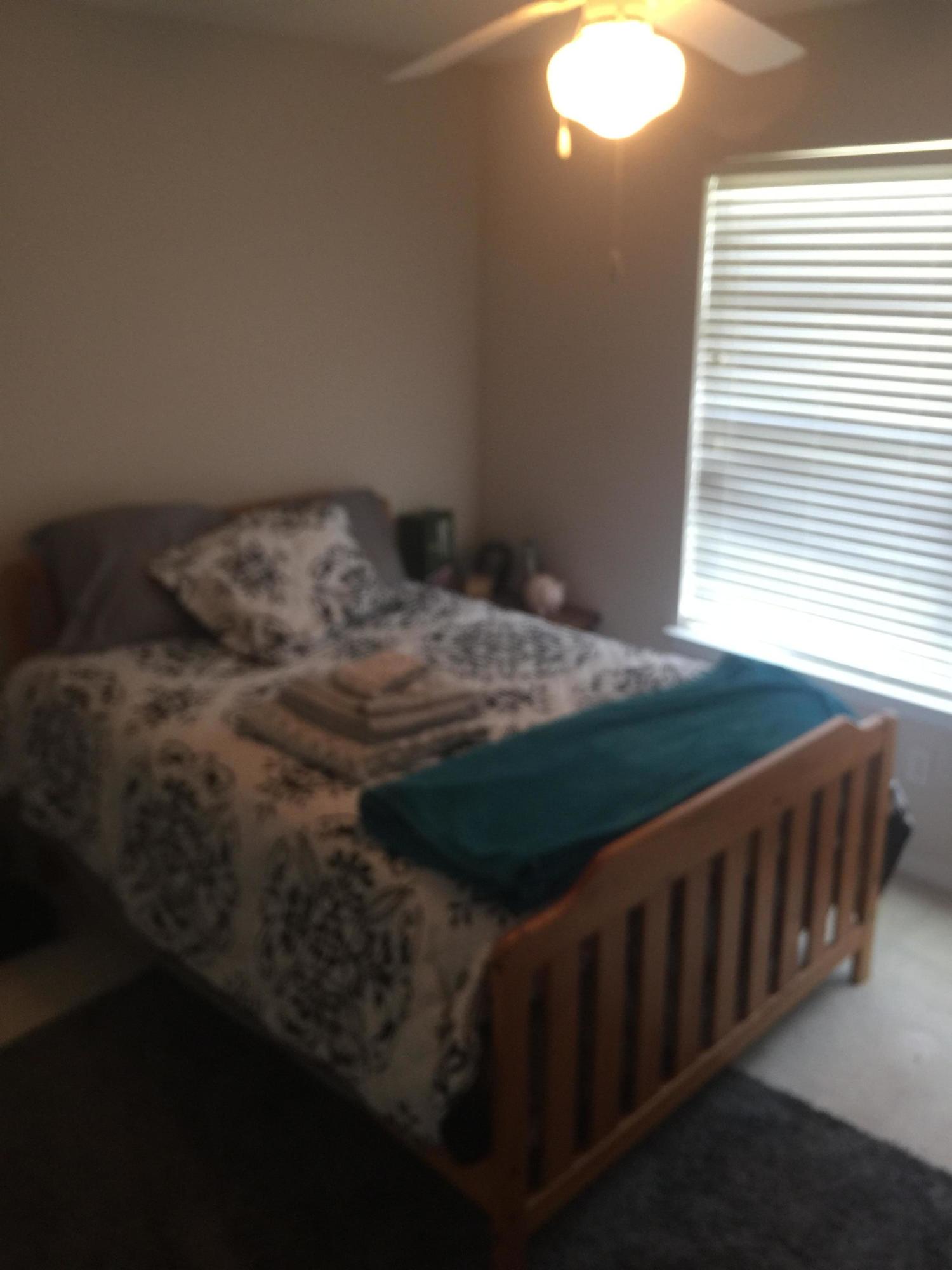 Roanoke Village 1st addition lot 7 - Residential