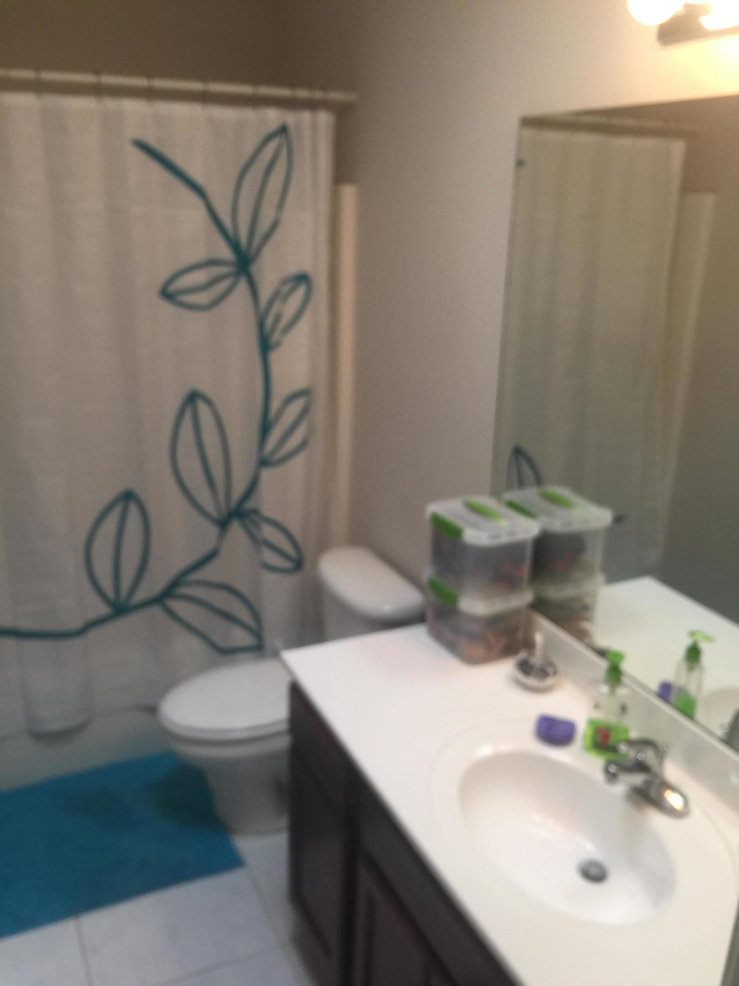 Roanoke Village 1st addition lot 7 - Residential