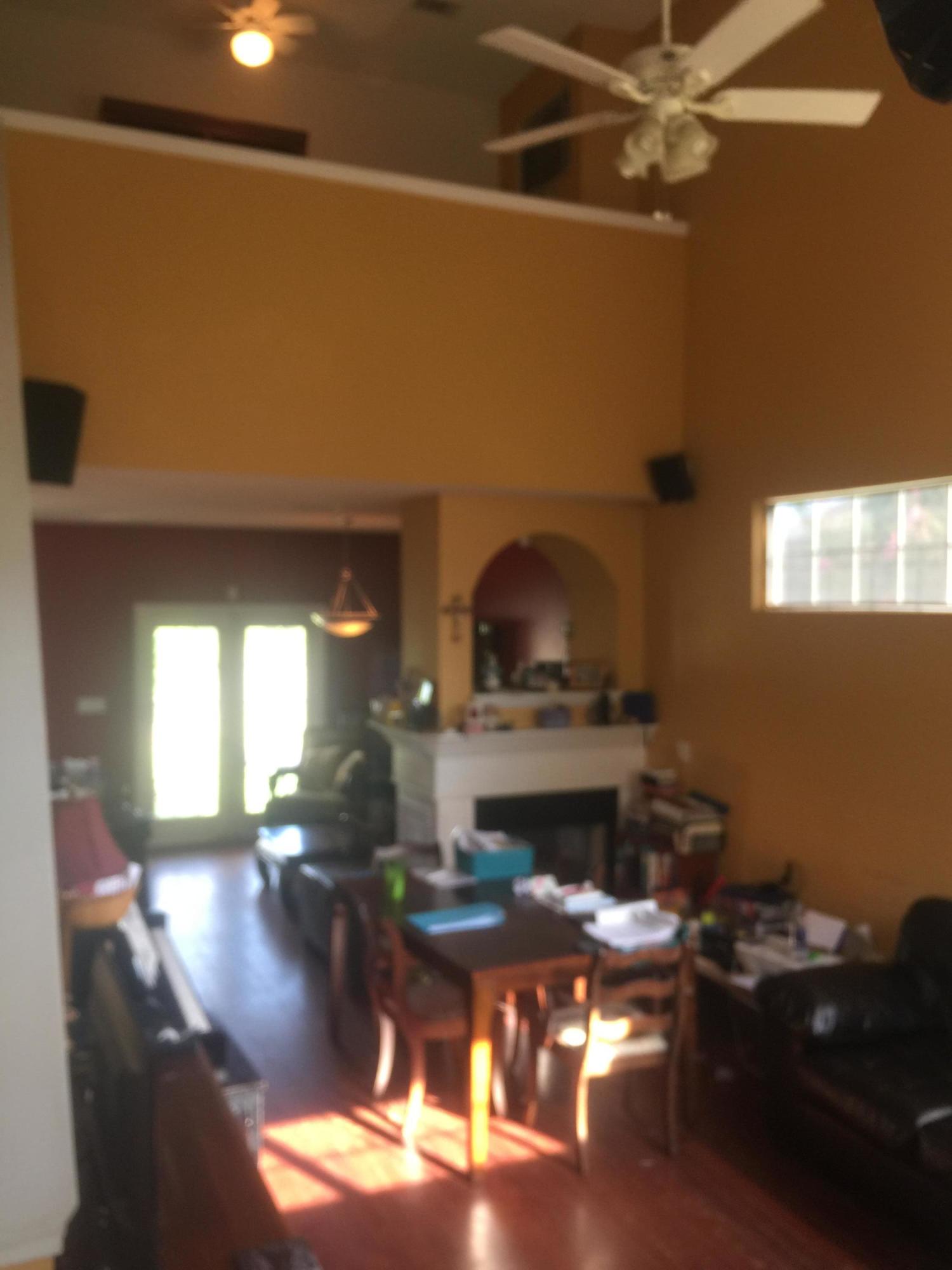 Roanoke Village 1st addition lot 7 - Residential