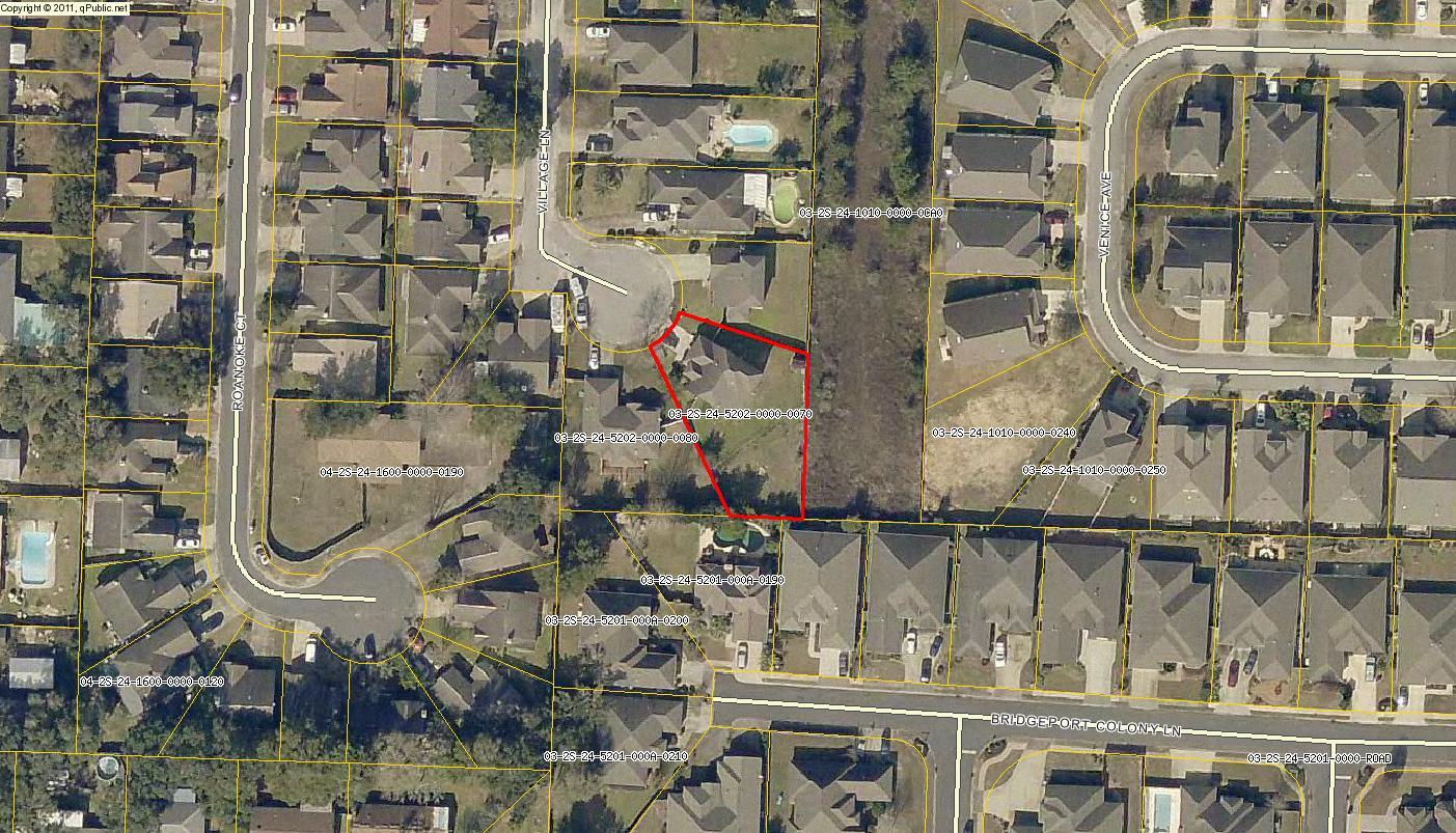 Roanoke Village 1st addition lot 7 - Residential