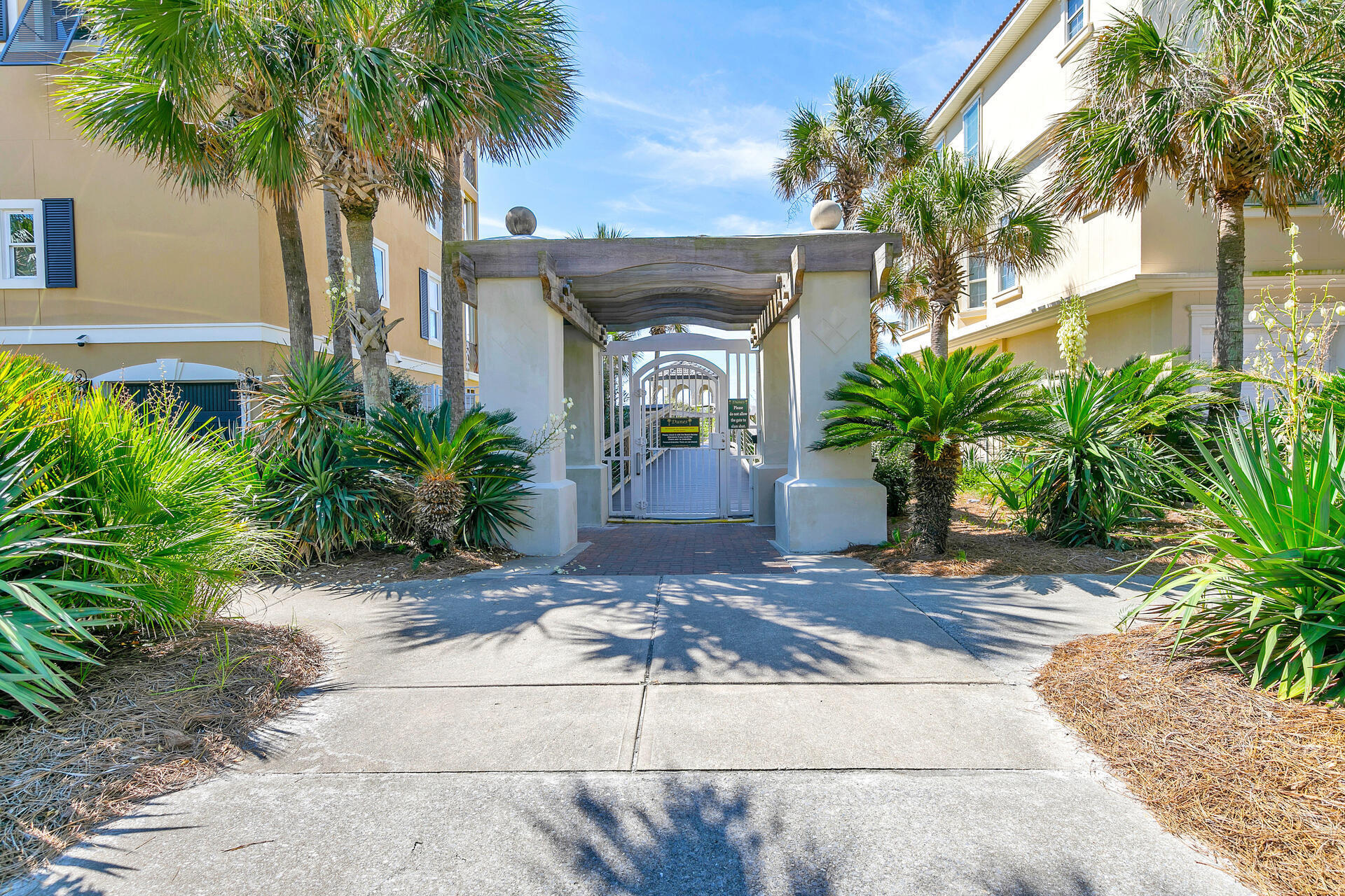 DUNES OF DESTIN - Residential