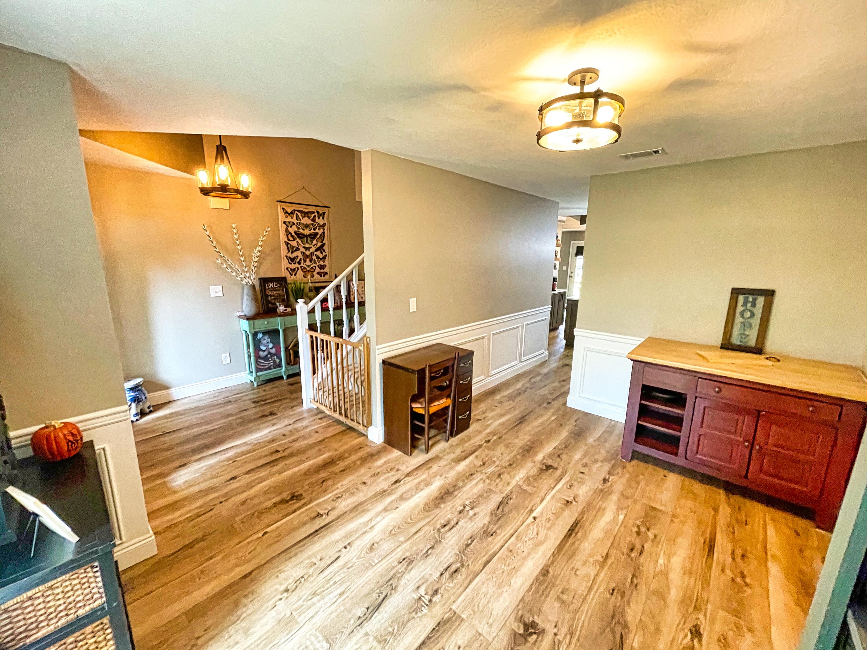 MOSSY OAKS - Residential