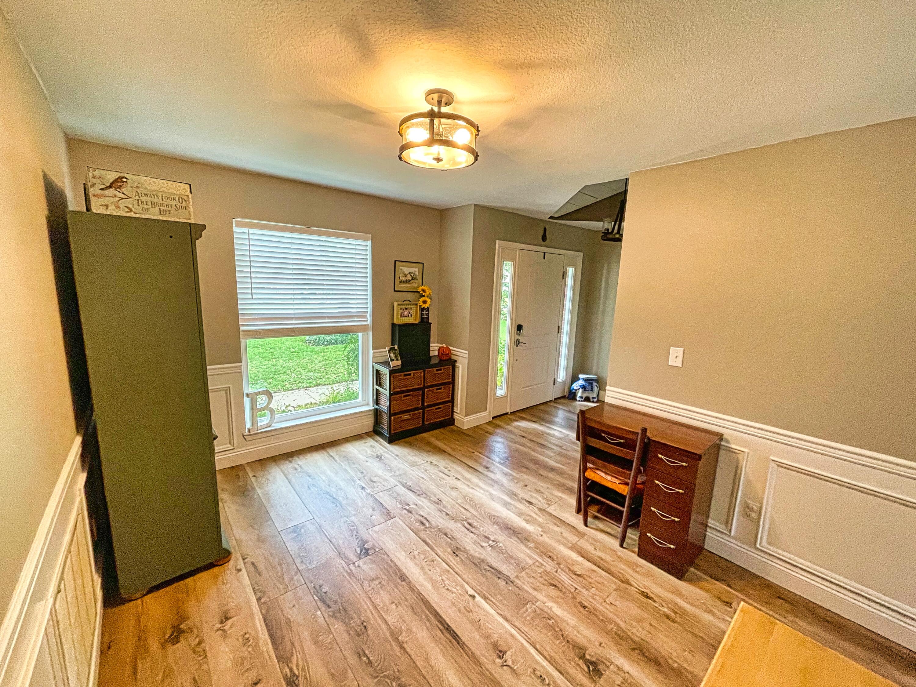 MOSSY OAKS - Residential