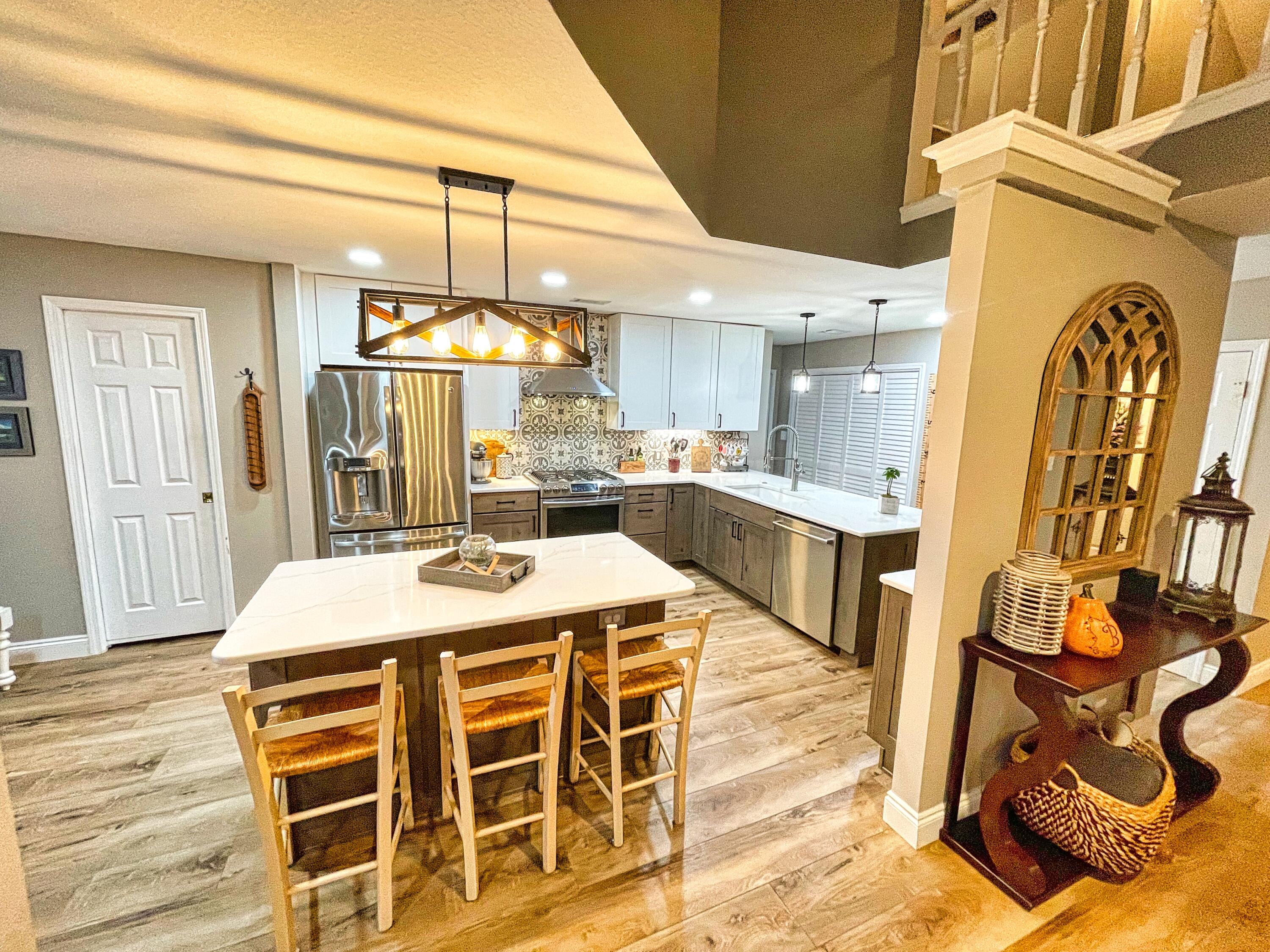 MOSSY OAKS - Residential