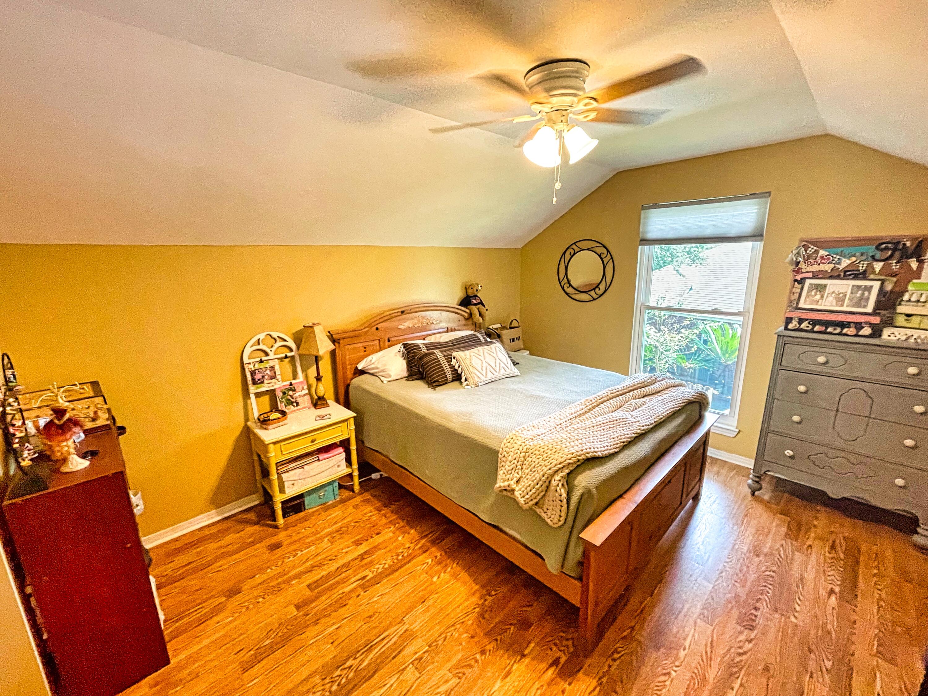 MOSSY OAKS - Residential