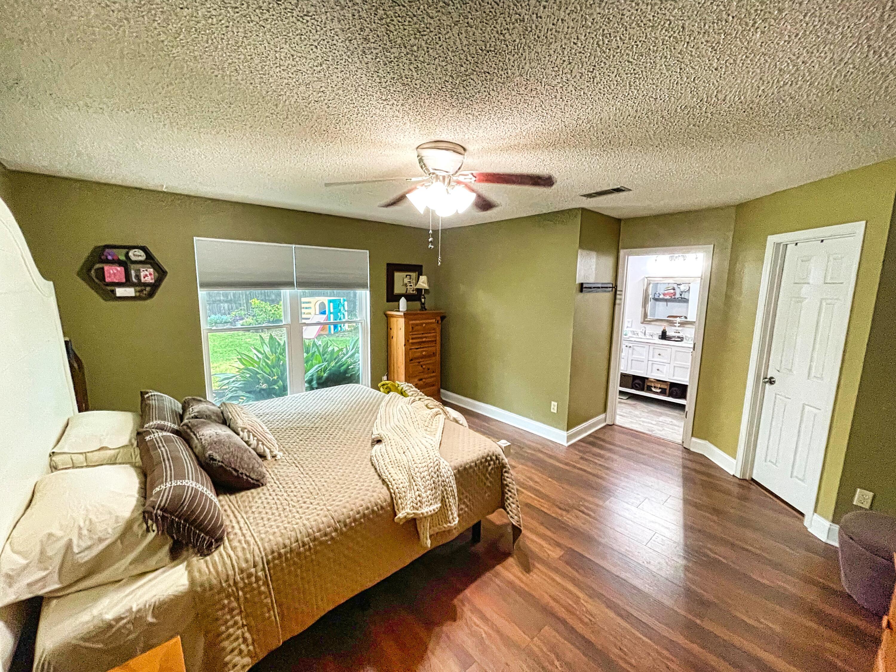 MOSSY OAKS - Residential