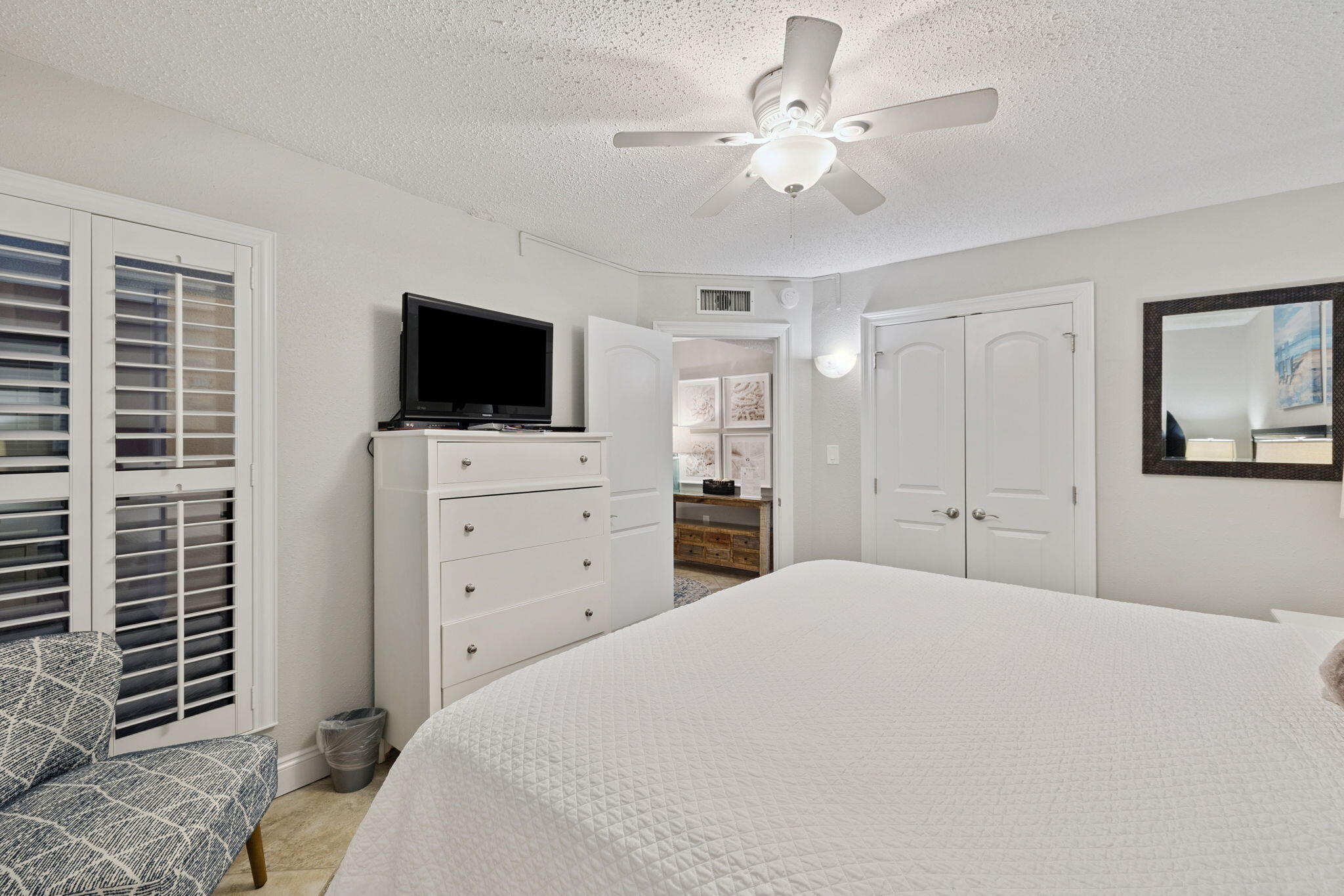 Jetty East Condominium - Residential