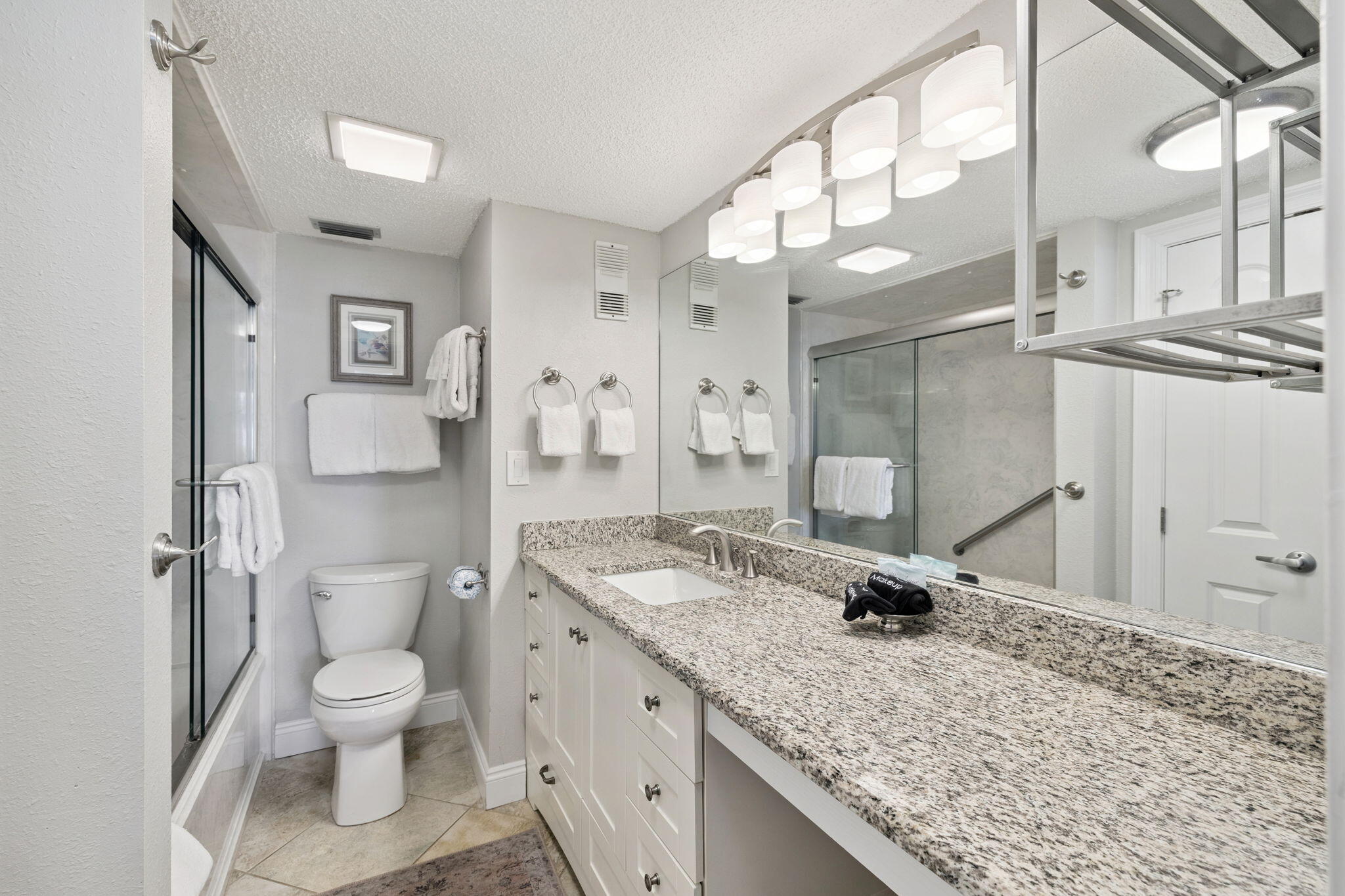 Jetty East Condominium - Residential