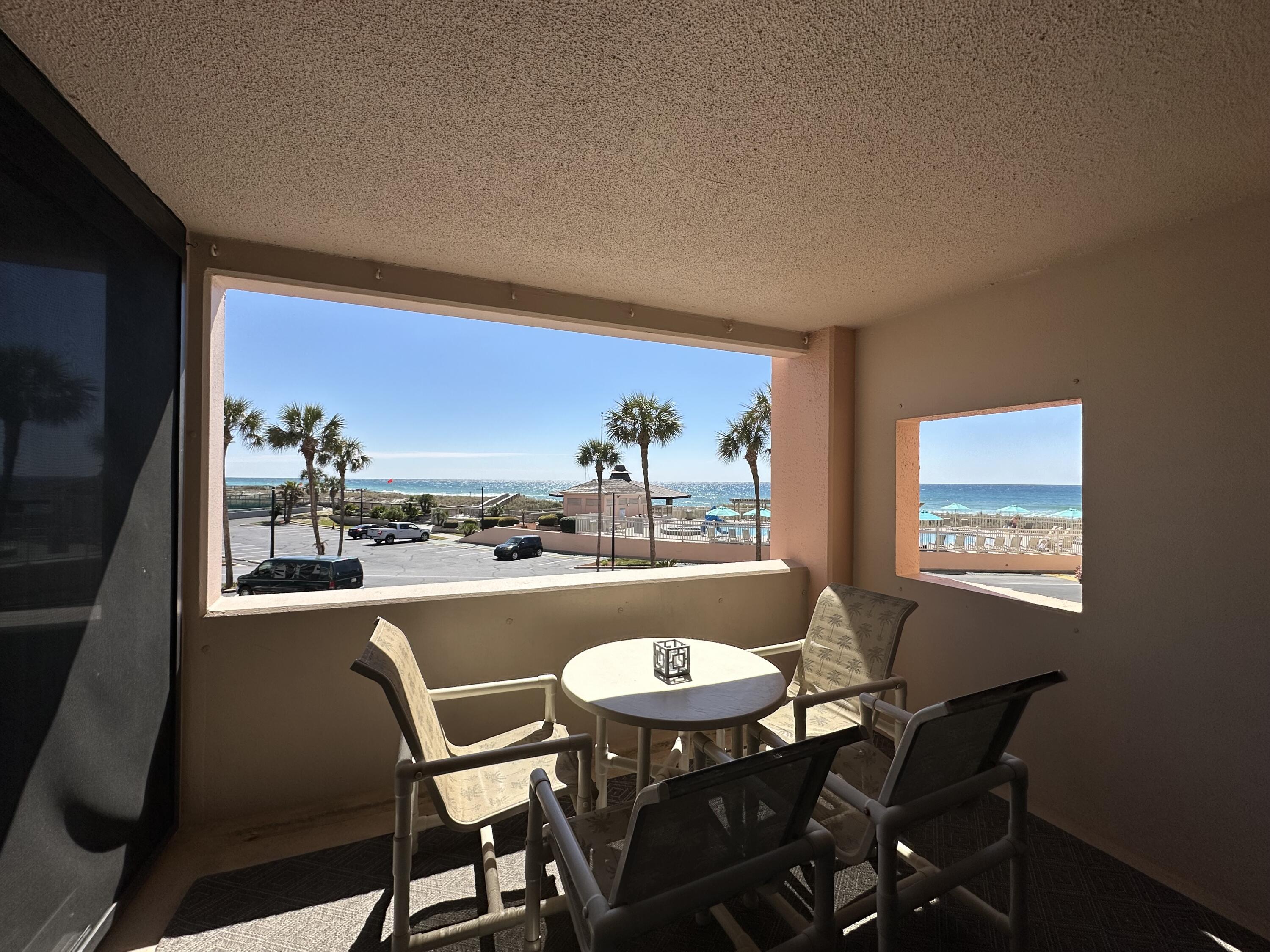 Jetty East Condominium - Residential