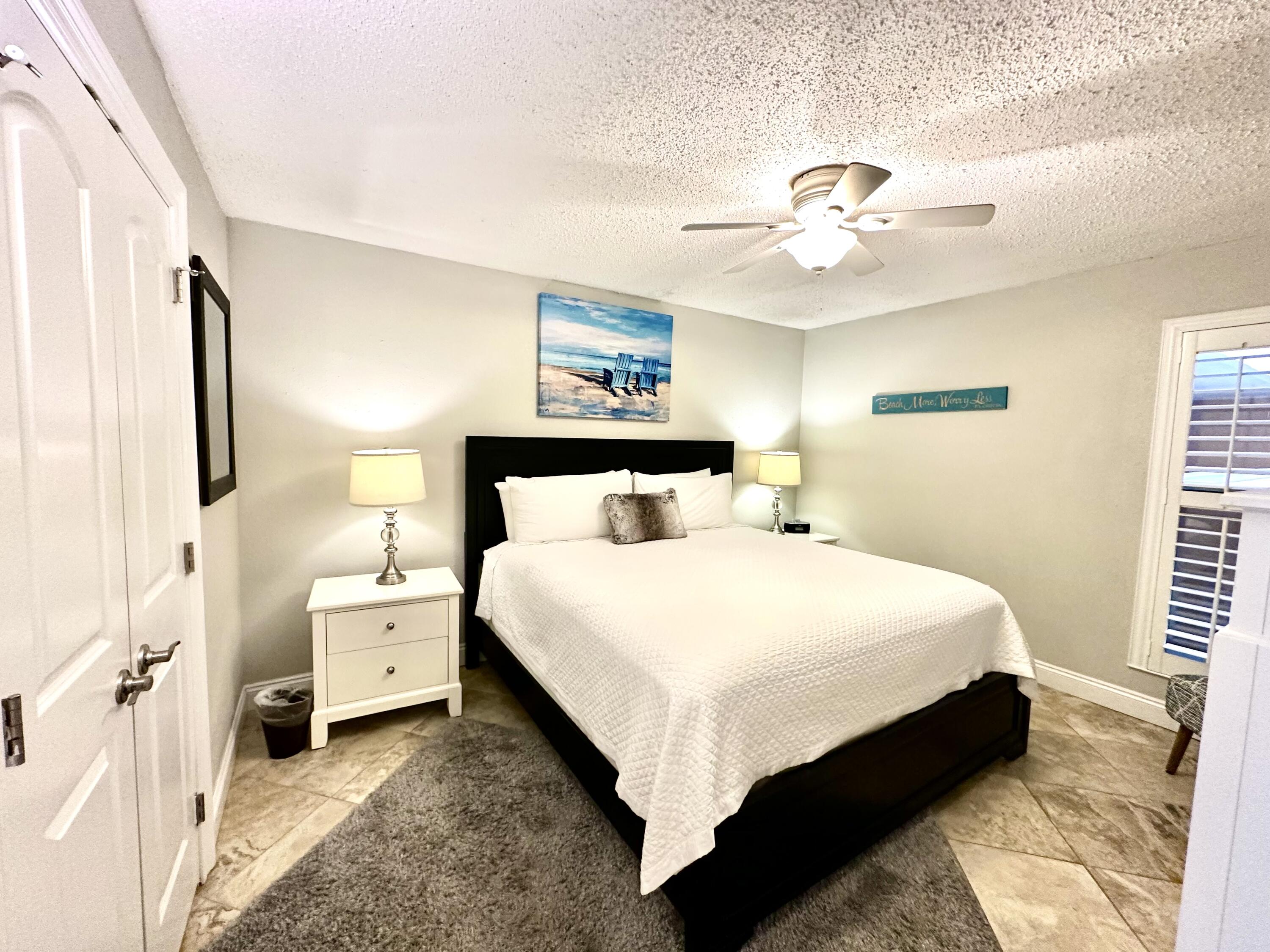 Jetty East Condominium - Residential